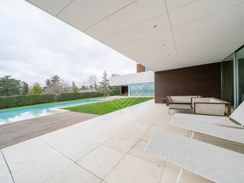 Detached house - Photo 9