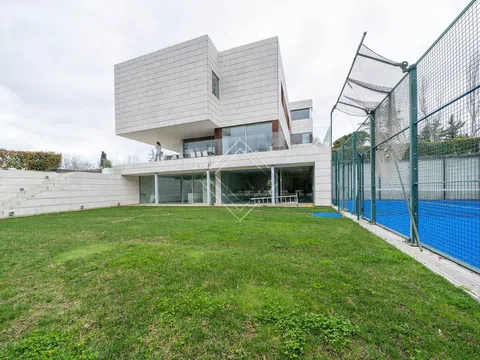 Detached house - Photo 10