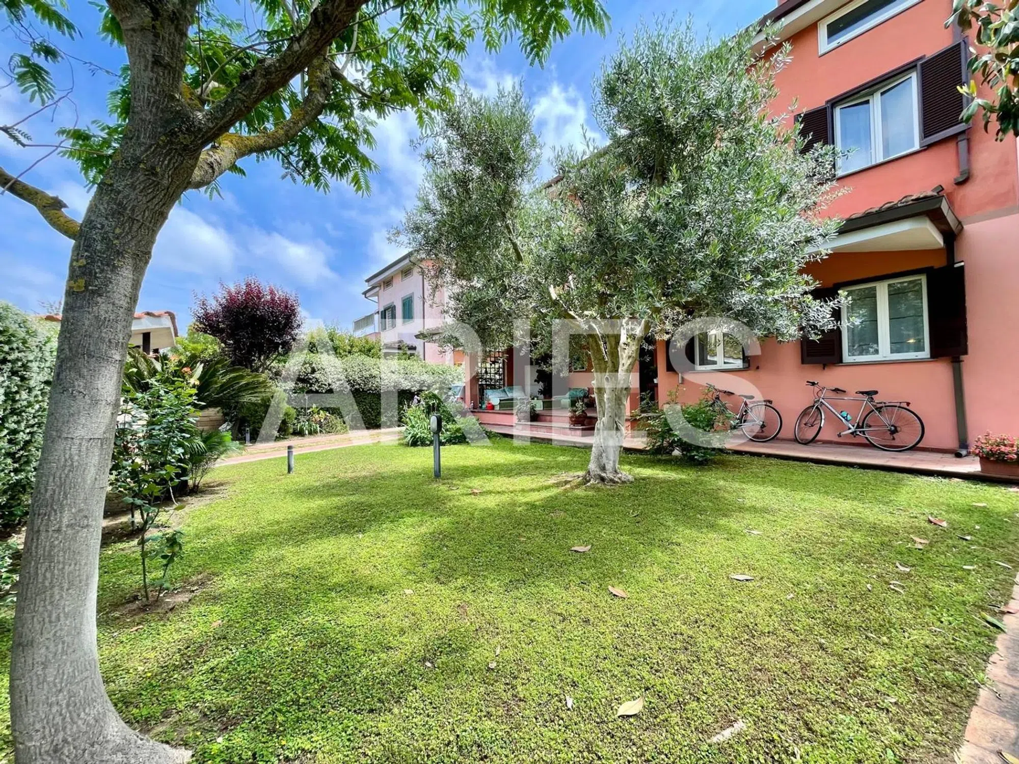 Villa in via Apollonio Pergeo, 6 - Photo 2