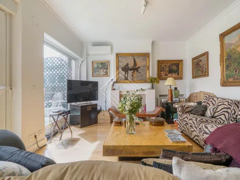 Penthouse - Photo 20