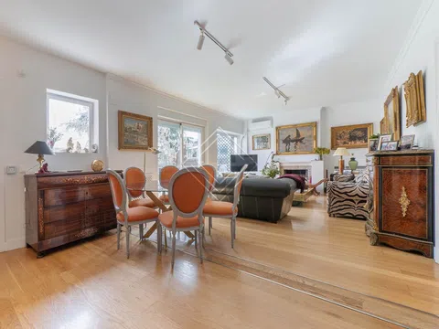 Penthouse - Photo 5