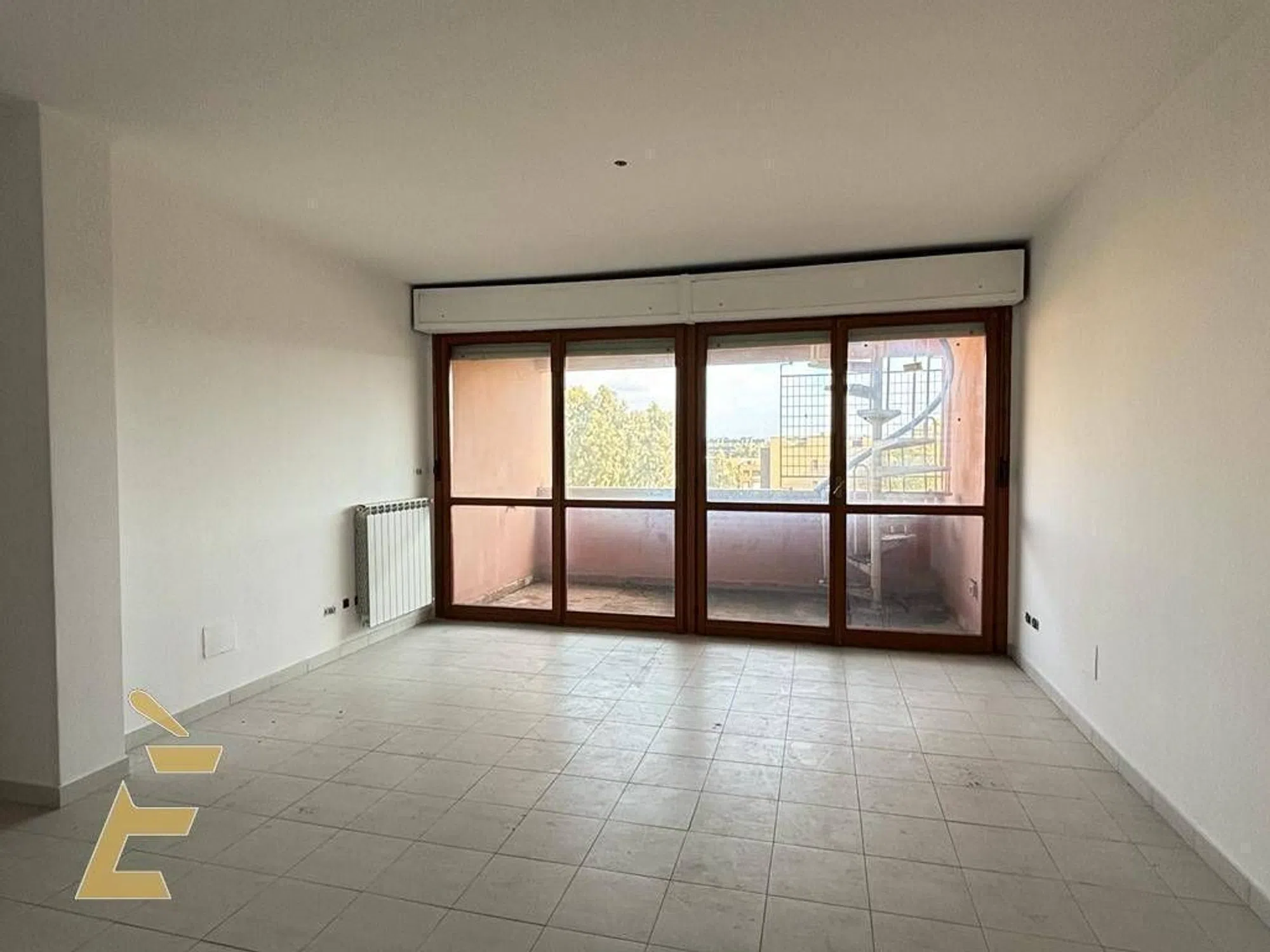 Appartamento su due piani in via Vincenzo Petra s.n.c. - Photo 8