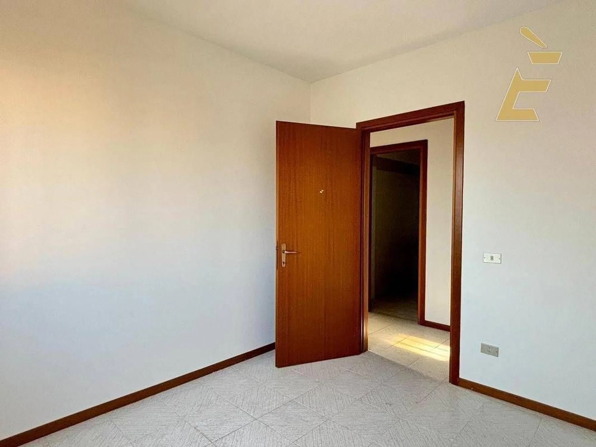 Appartamento su due piani in via Vincenzo Petra s.n.c. - Photo 9