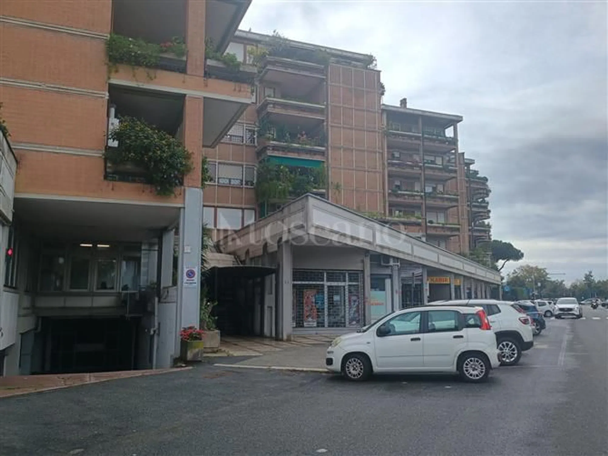Appartamento in via Luigi Perna - Photo 3