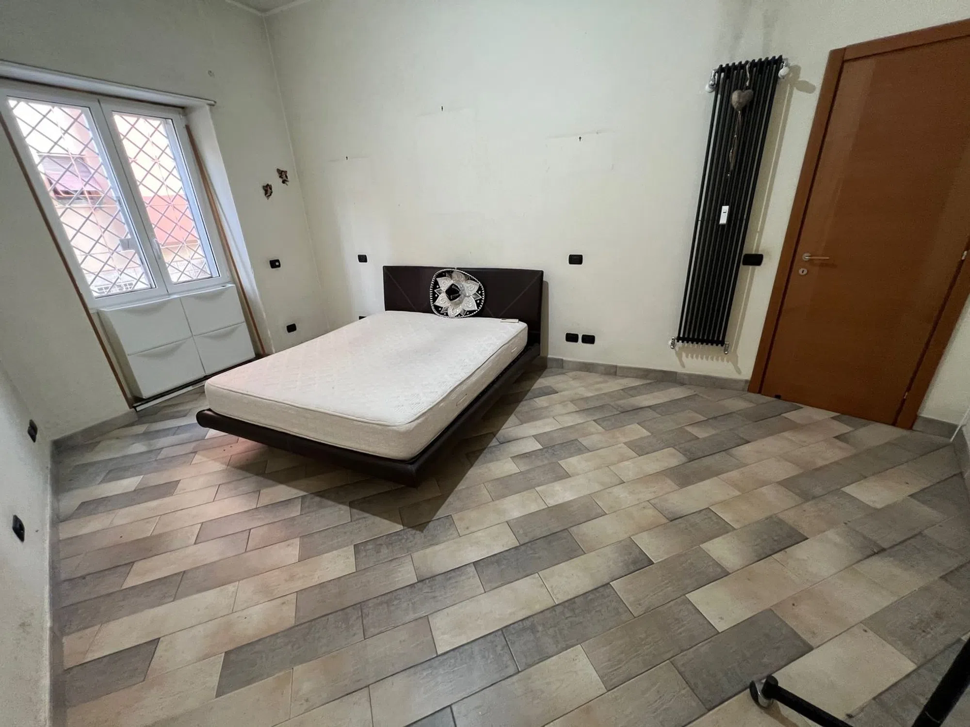 Trilocale in via Graziano s.n.c. - Photo 12