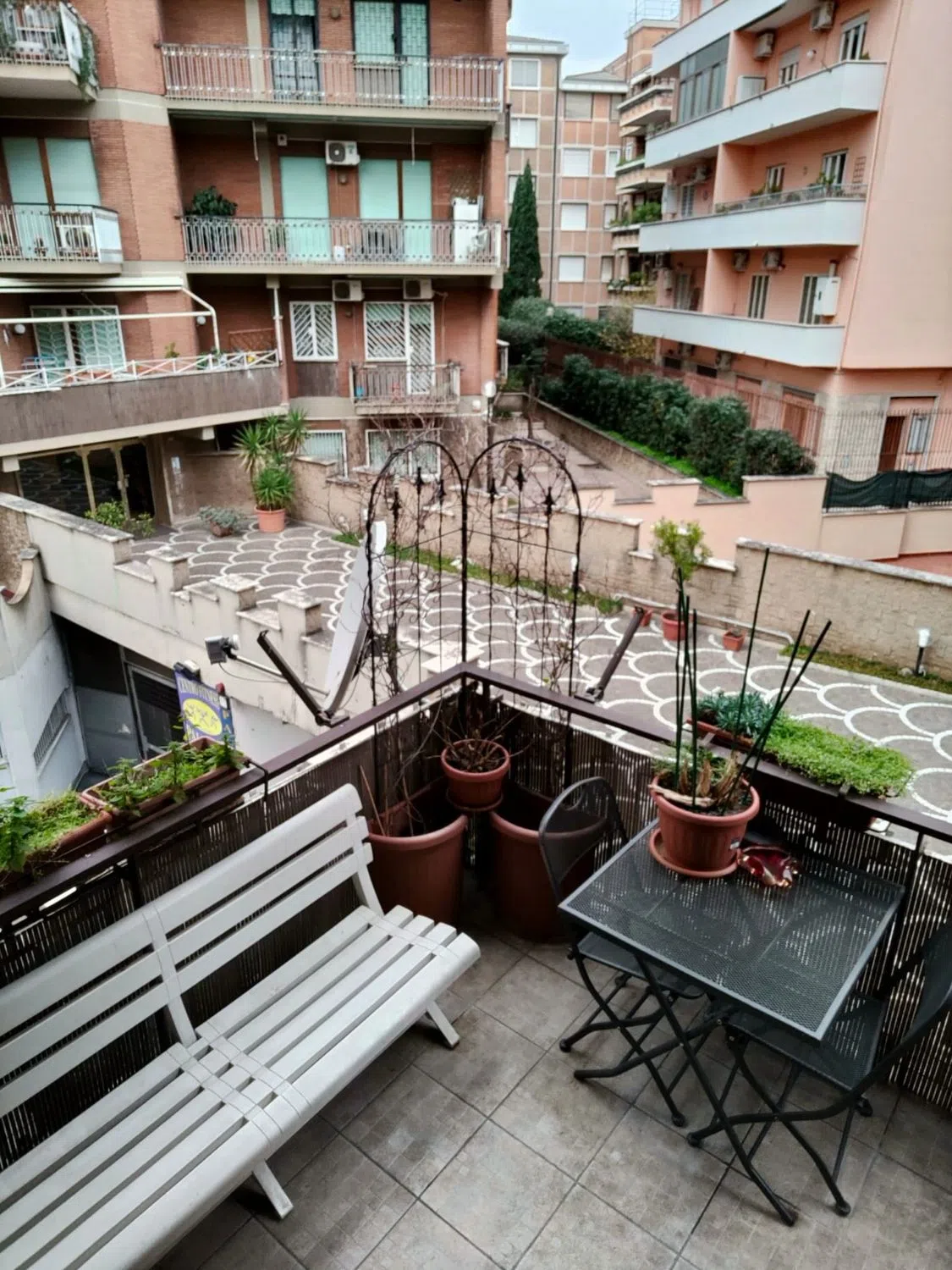Quadrilocale in piazzale dei Caduti della Montagnola, 72 - Photo 3