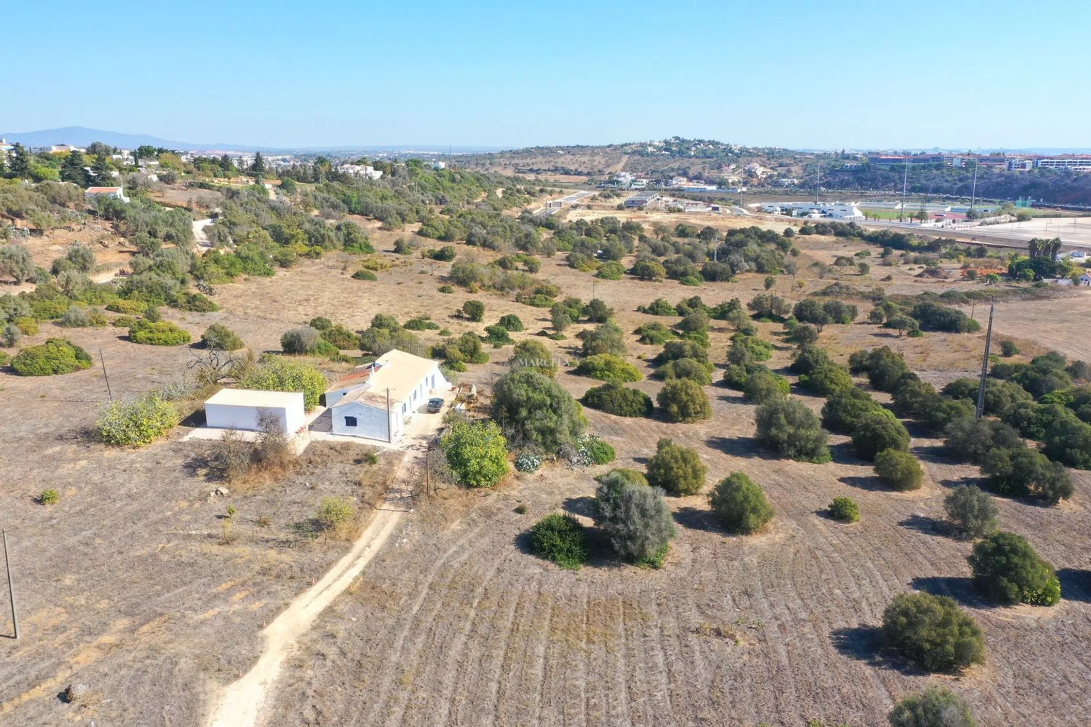 Moradia - Photo 3