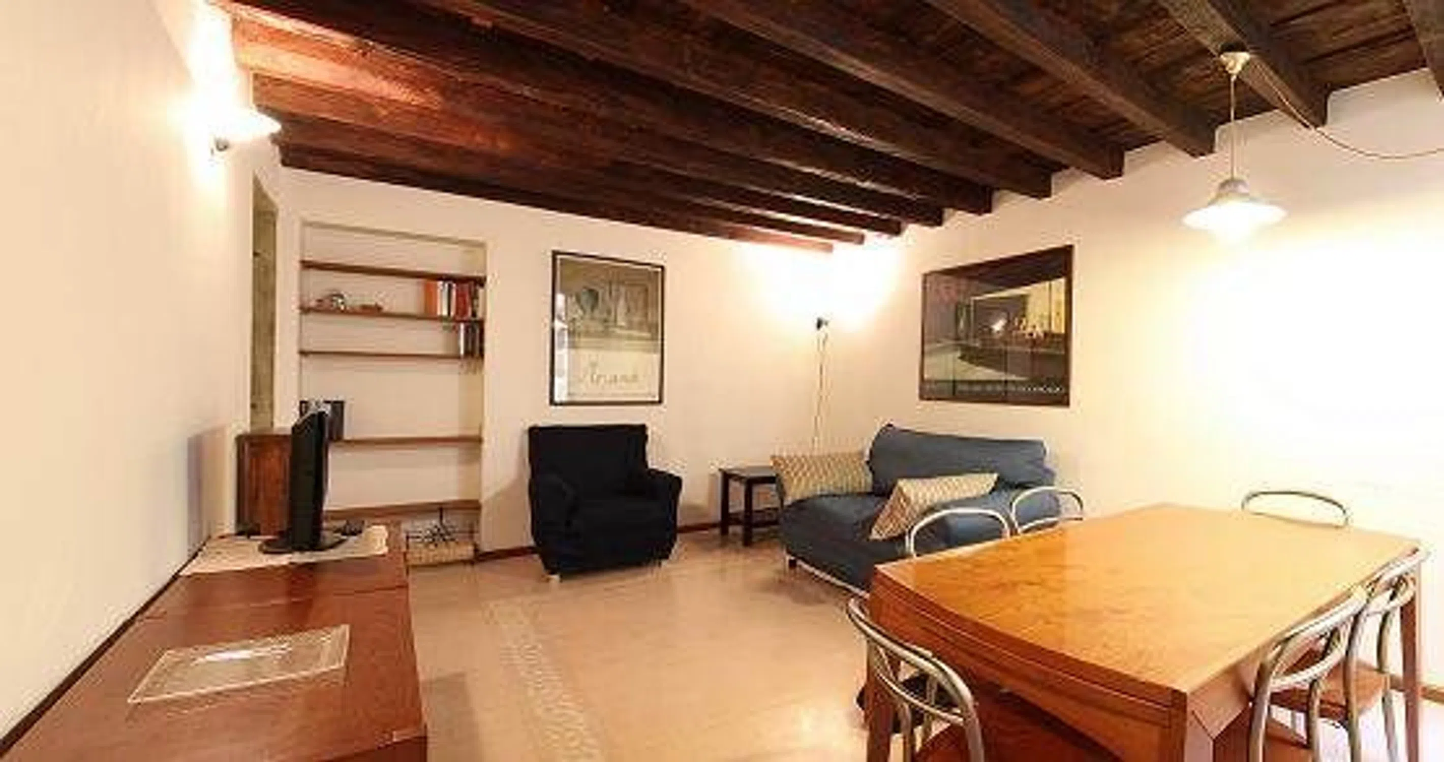 Quadrilocale in Quartiere Santa Croce - Photo 2