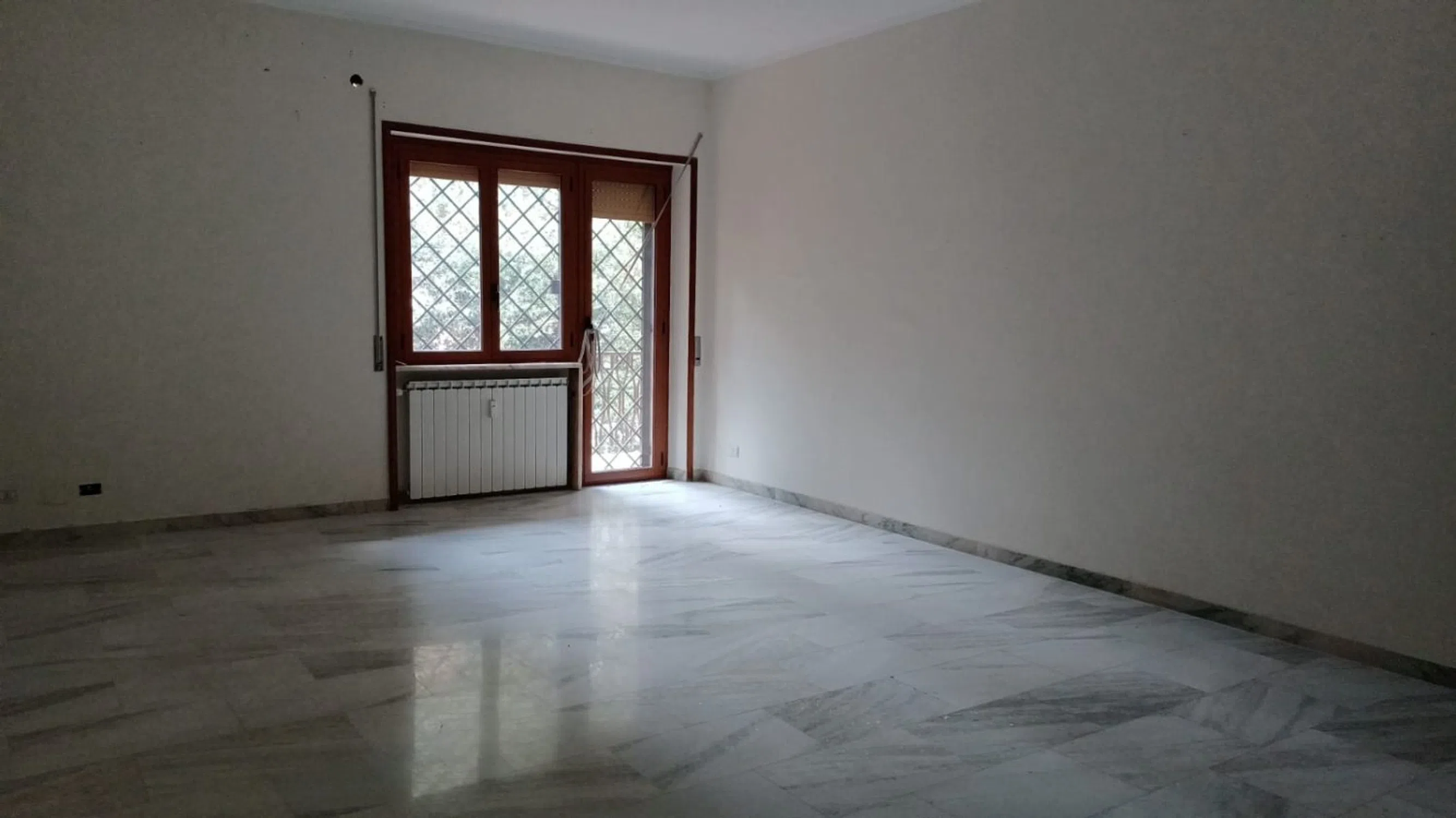 Appartamento in via Tito Omboni s.n.c. - Photo 6