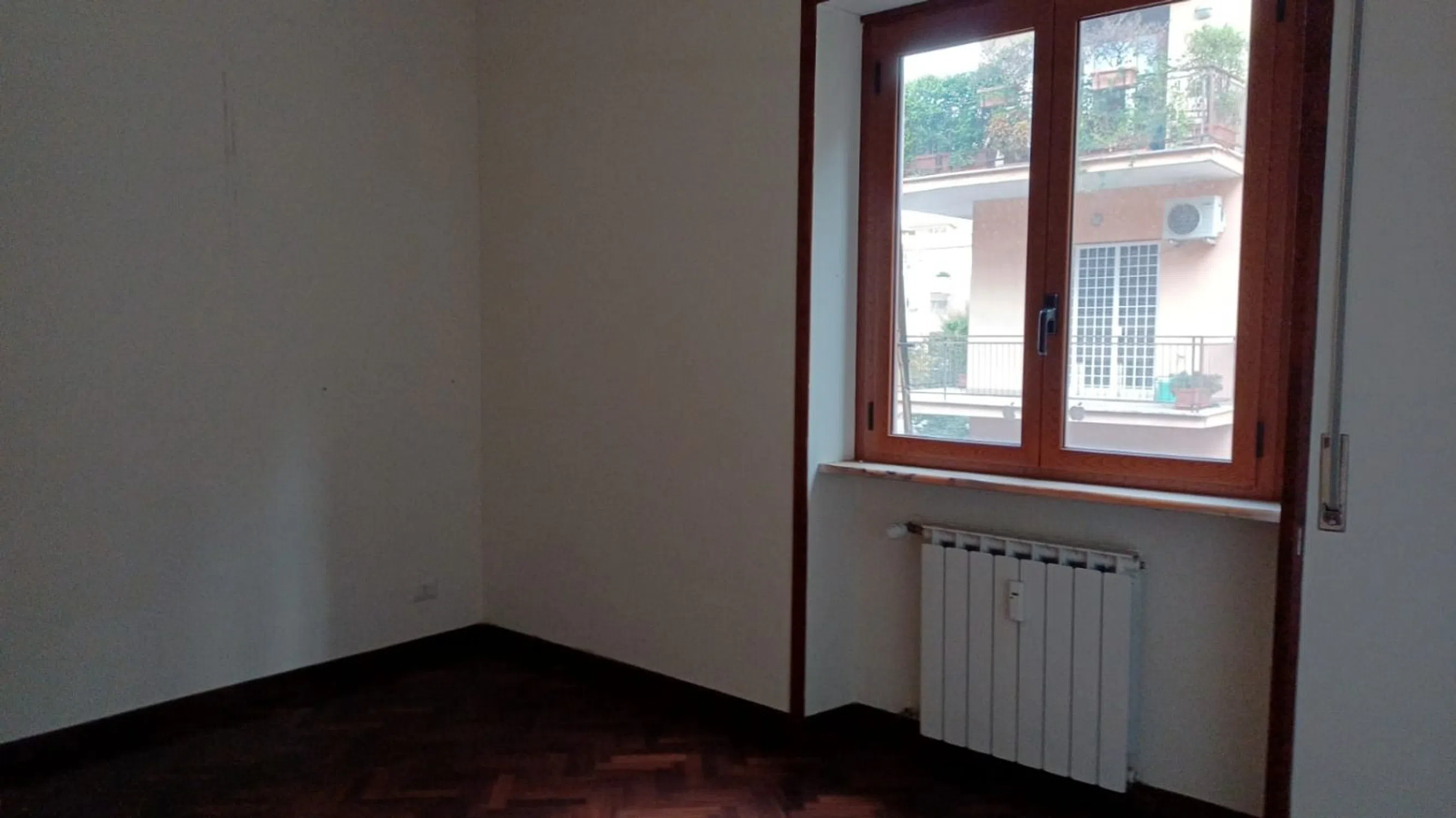 Appartamento in via Tito Omboni s.n.c. - Photo 8