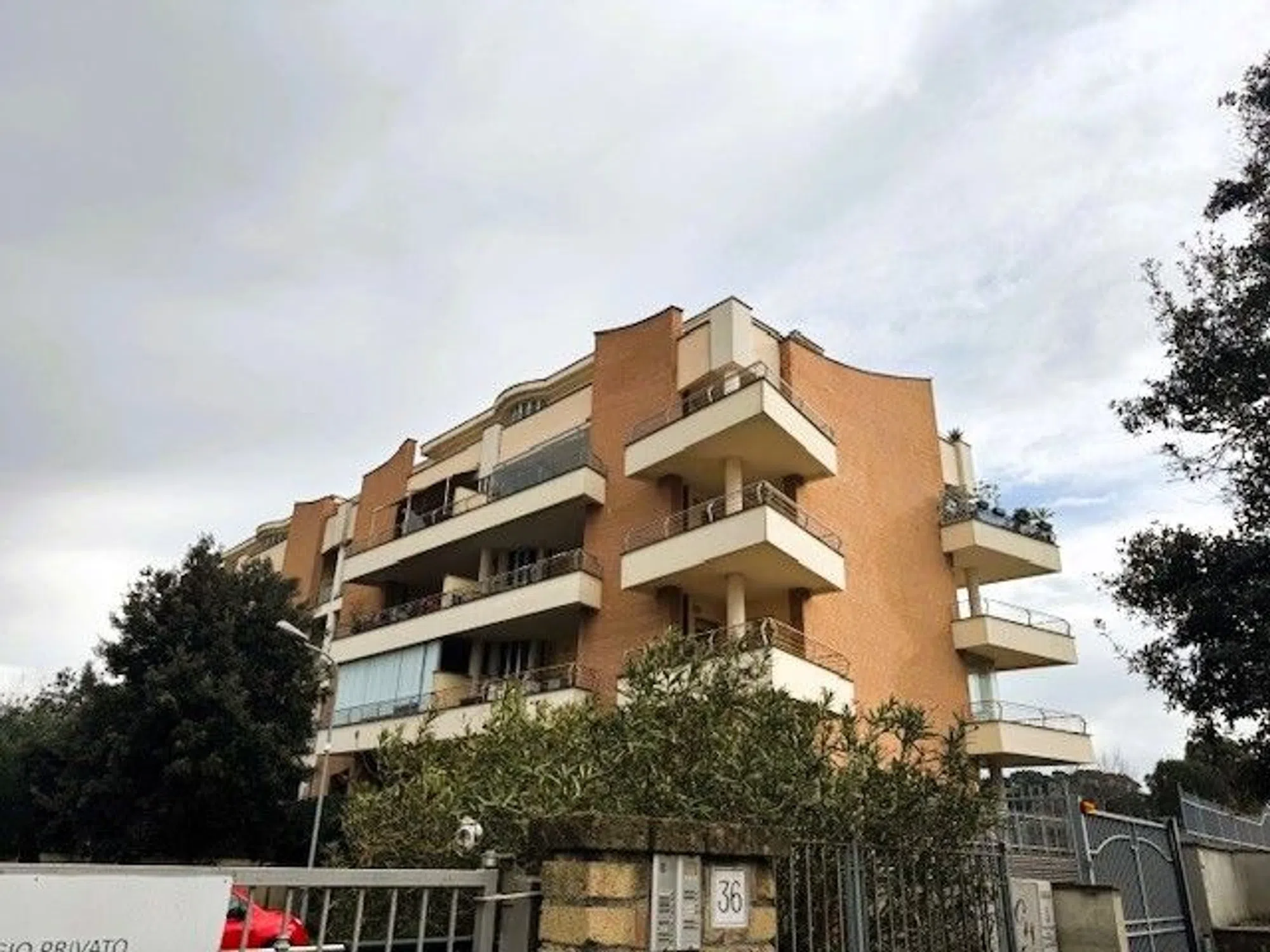 Appartamento su due piani in via Casina, 30 - Photo 4
