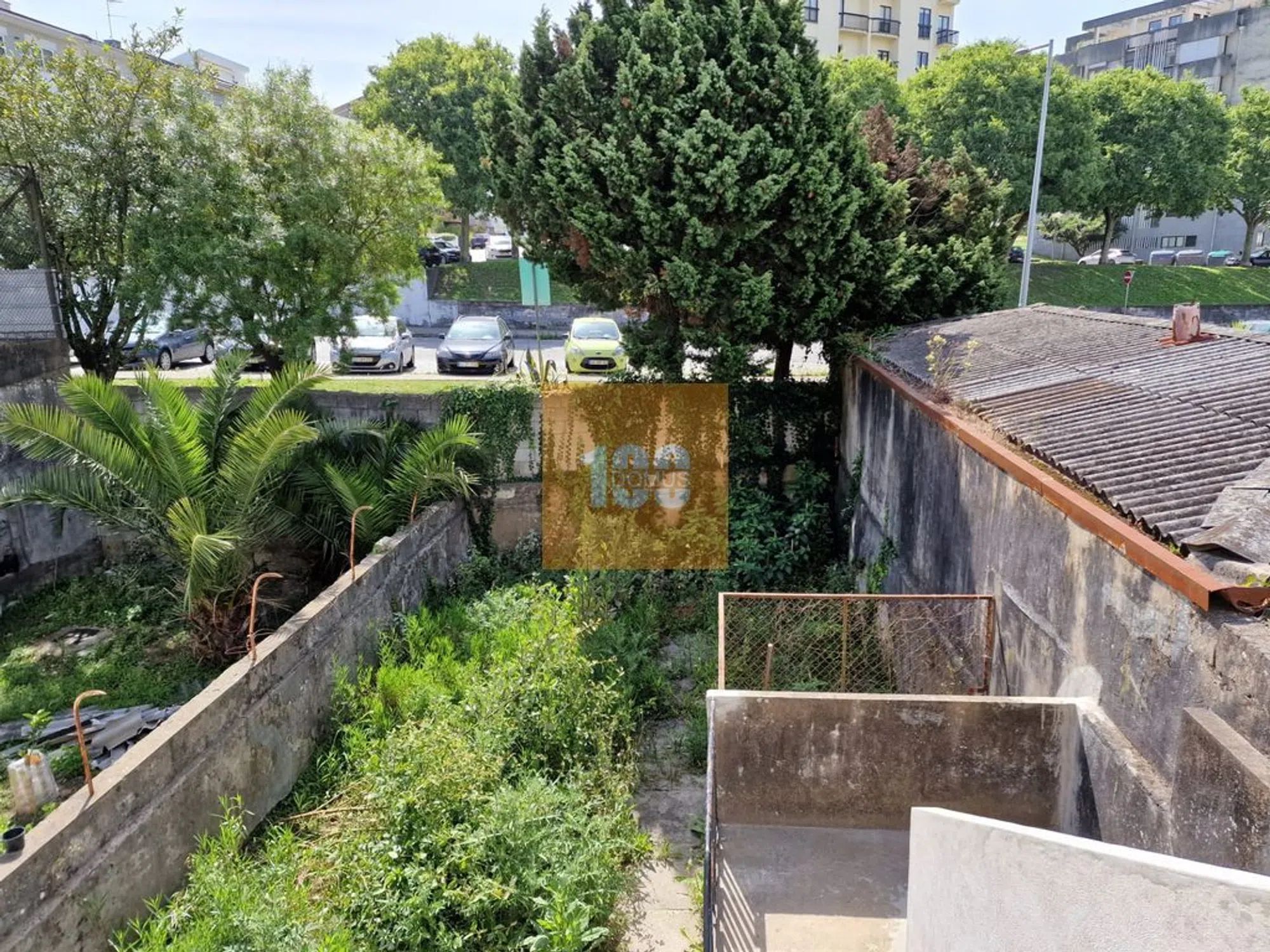 Moradia em banda na rua Martim de Freitas - Photo 8