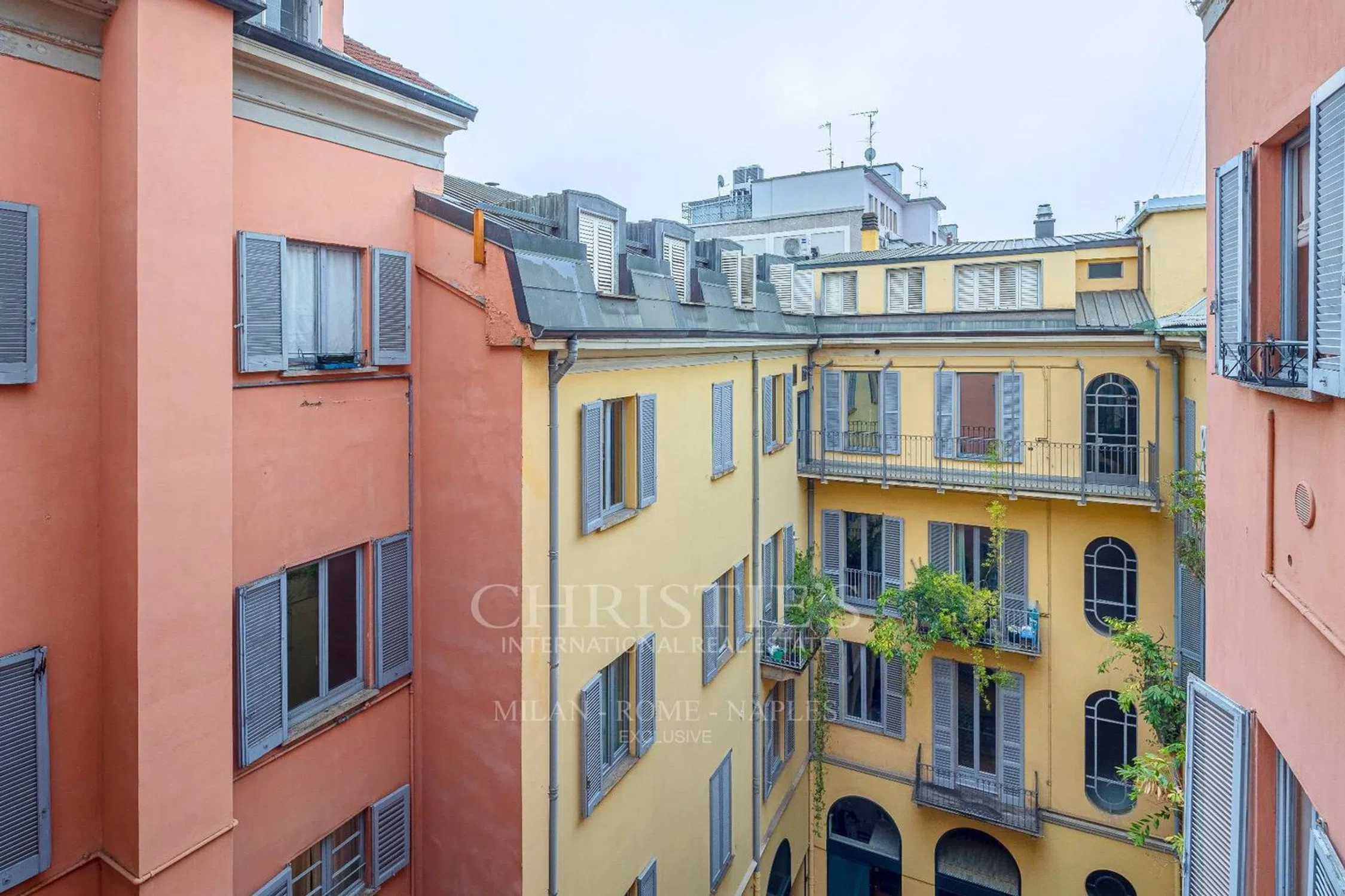 Bilocale in via della Spiga - Photo 14