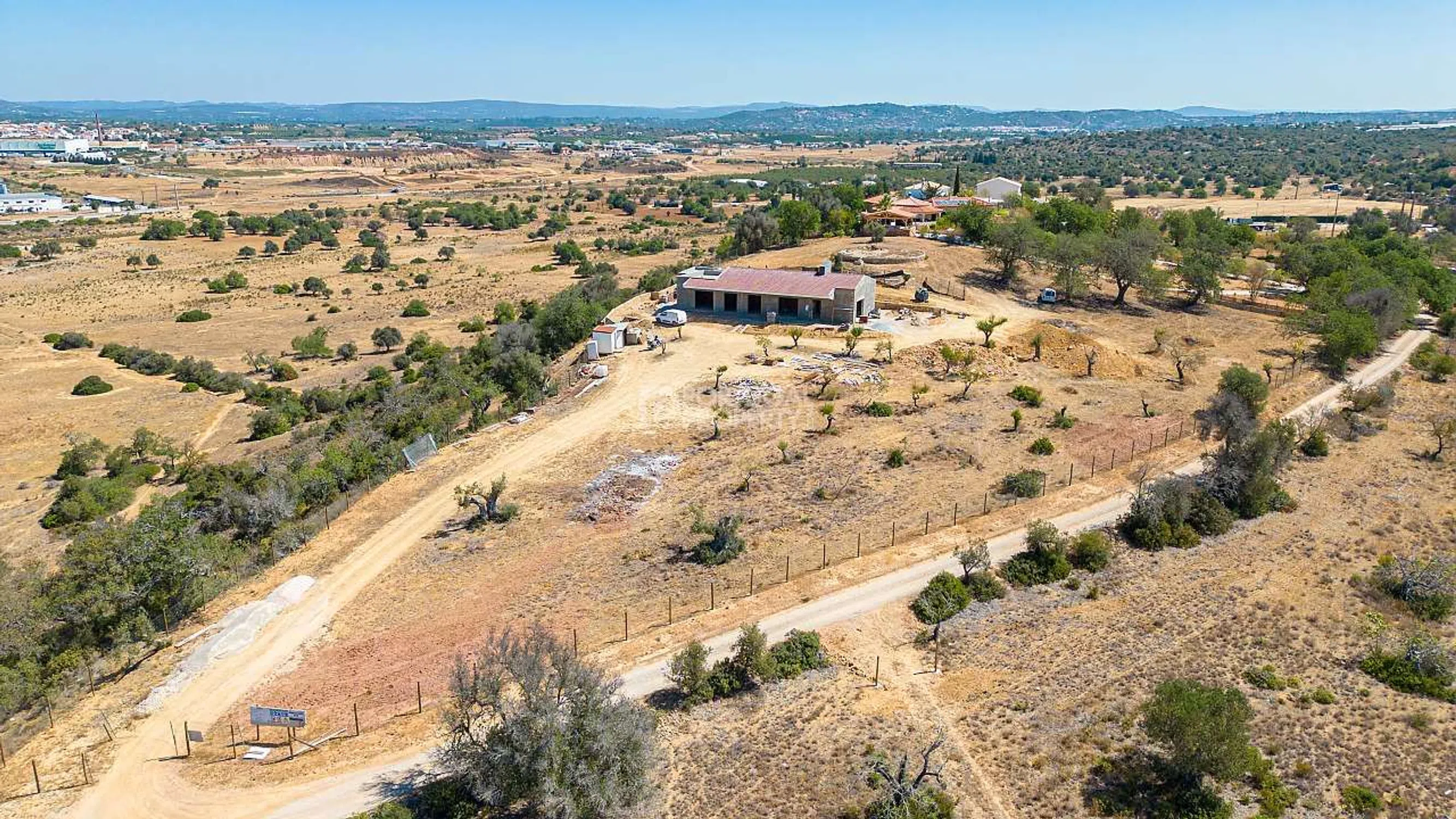 Moradia - Photo 4