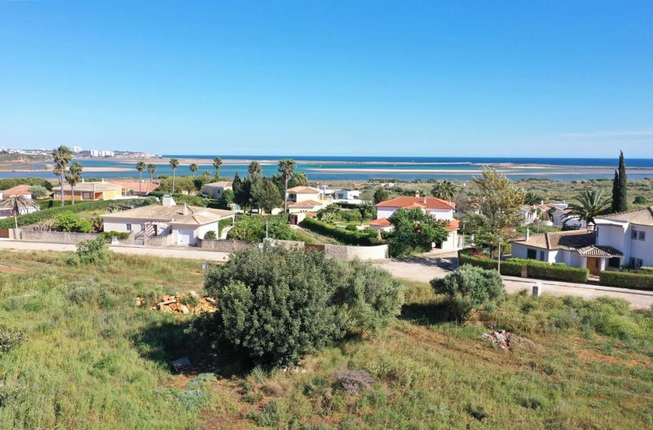 Moradia - Photo 12