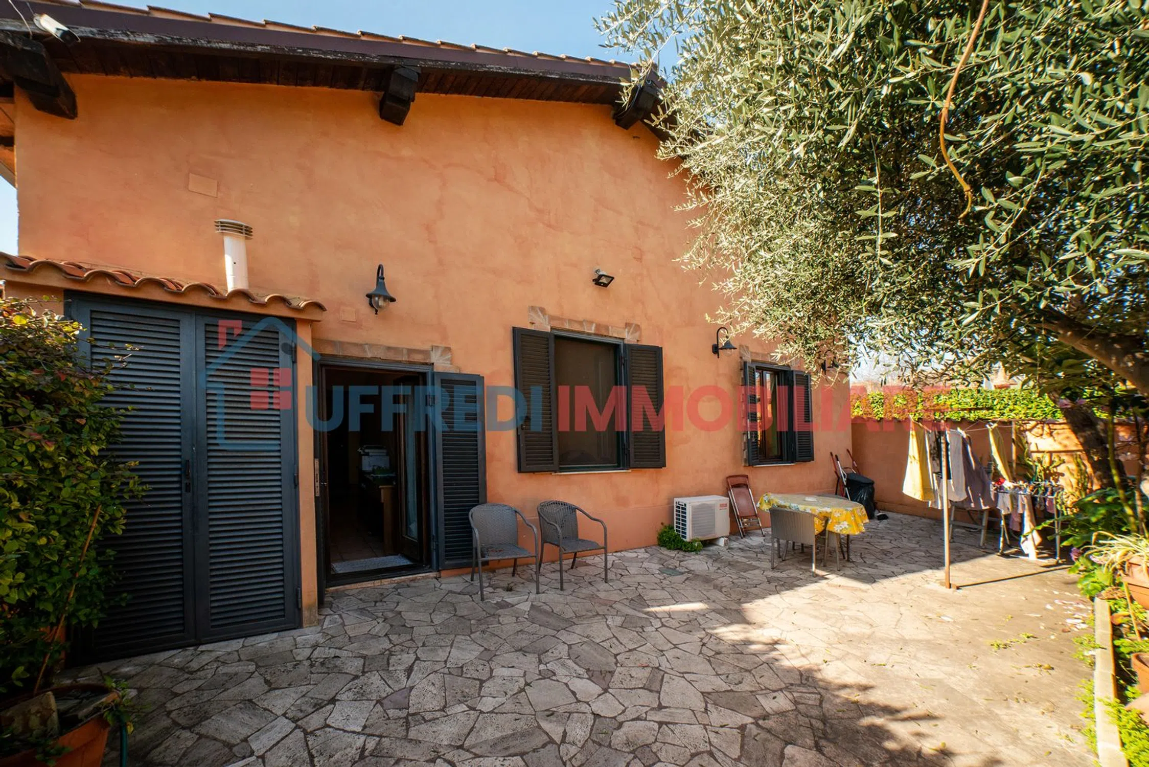 Villetta bifamiliare in via Quinzio Flaminino, 30 - Photo 2