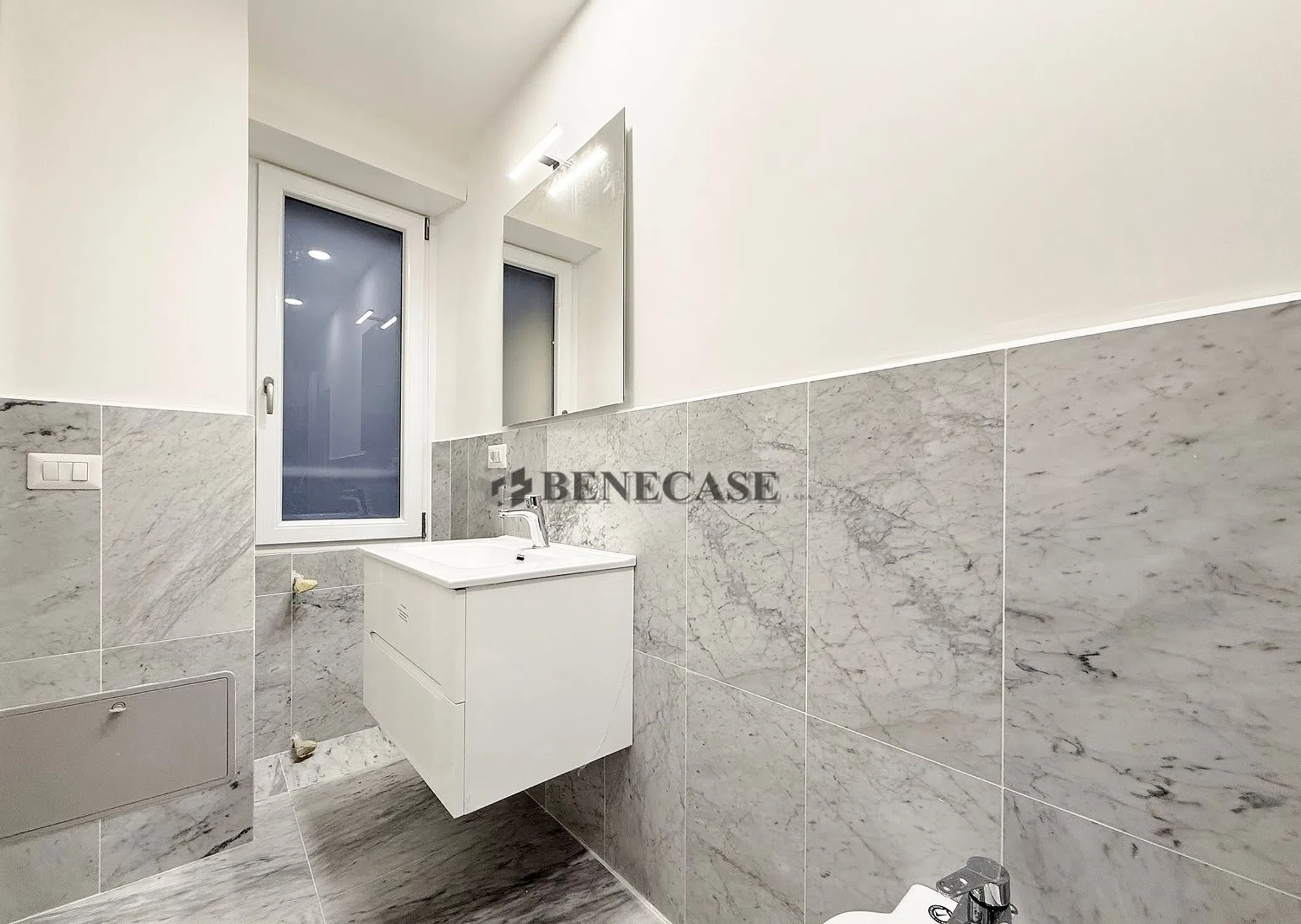 Bilocale in piazza Irnerio s.n.c. - Photo 10
