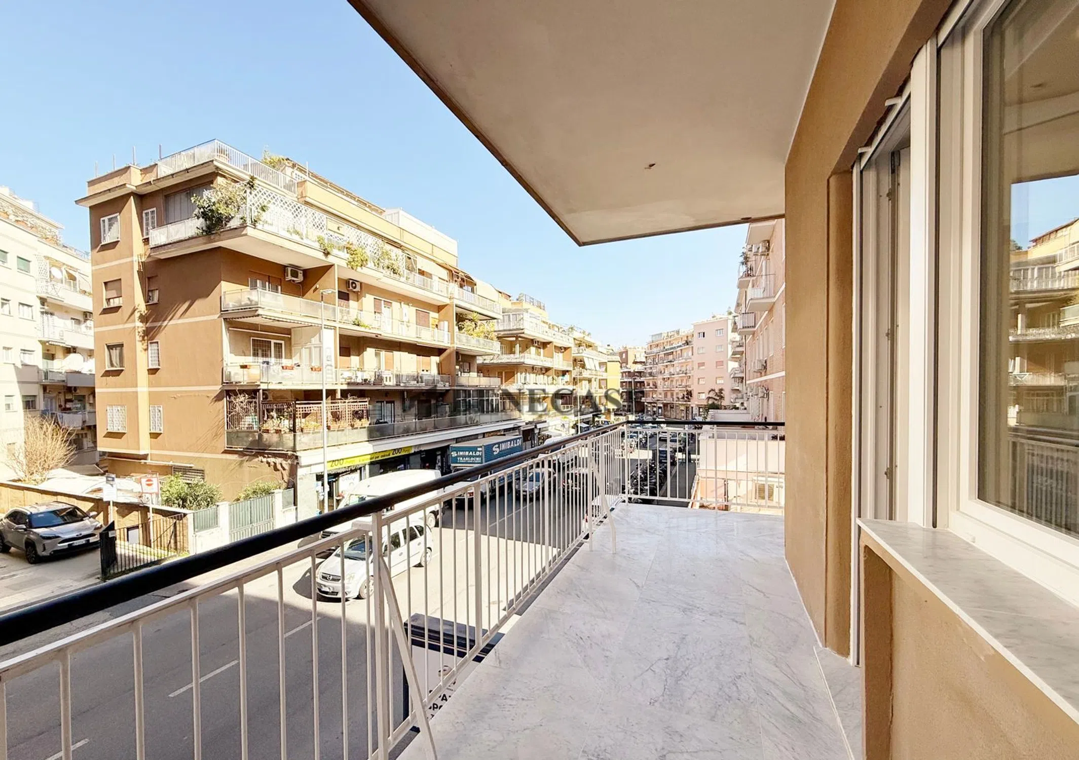 Bilocale in piazza Irnerio s.n.c. - Photo 16