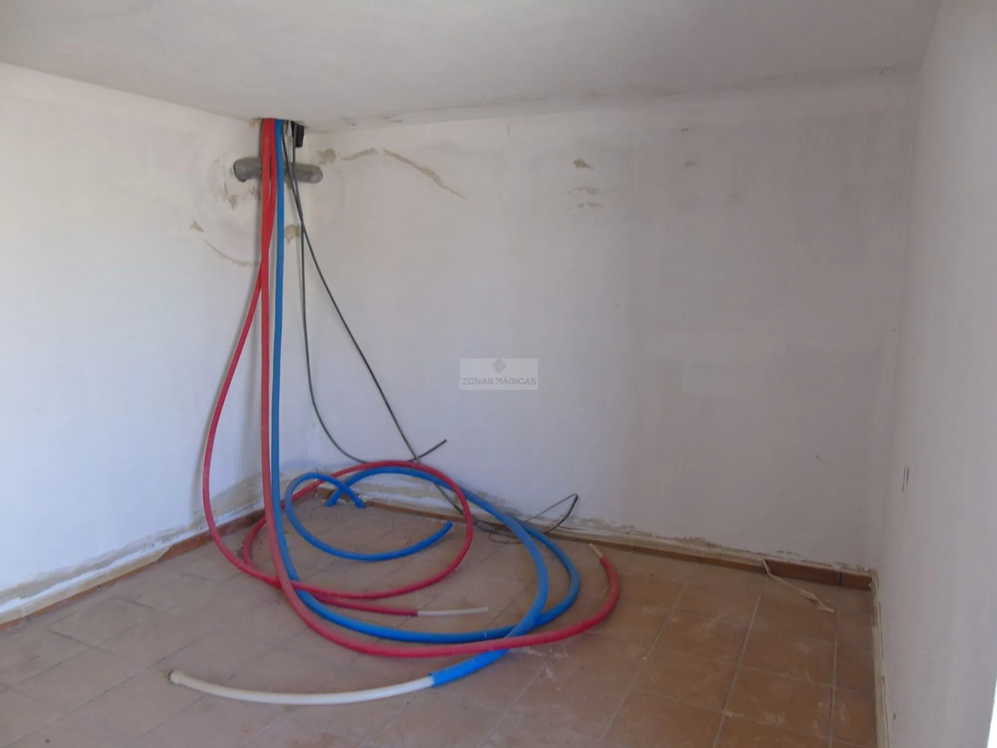 Moradia - Photo 3