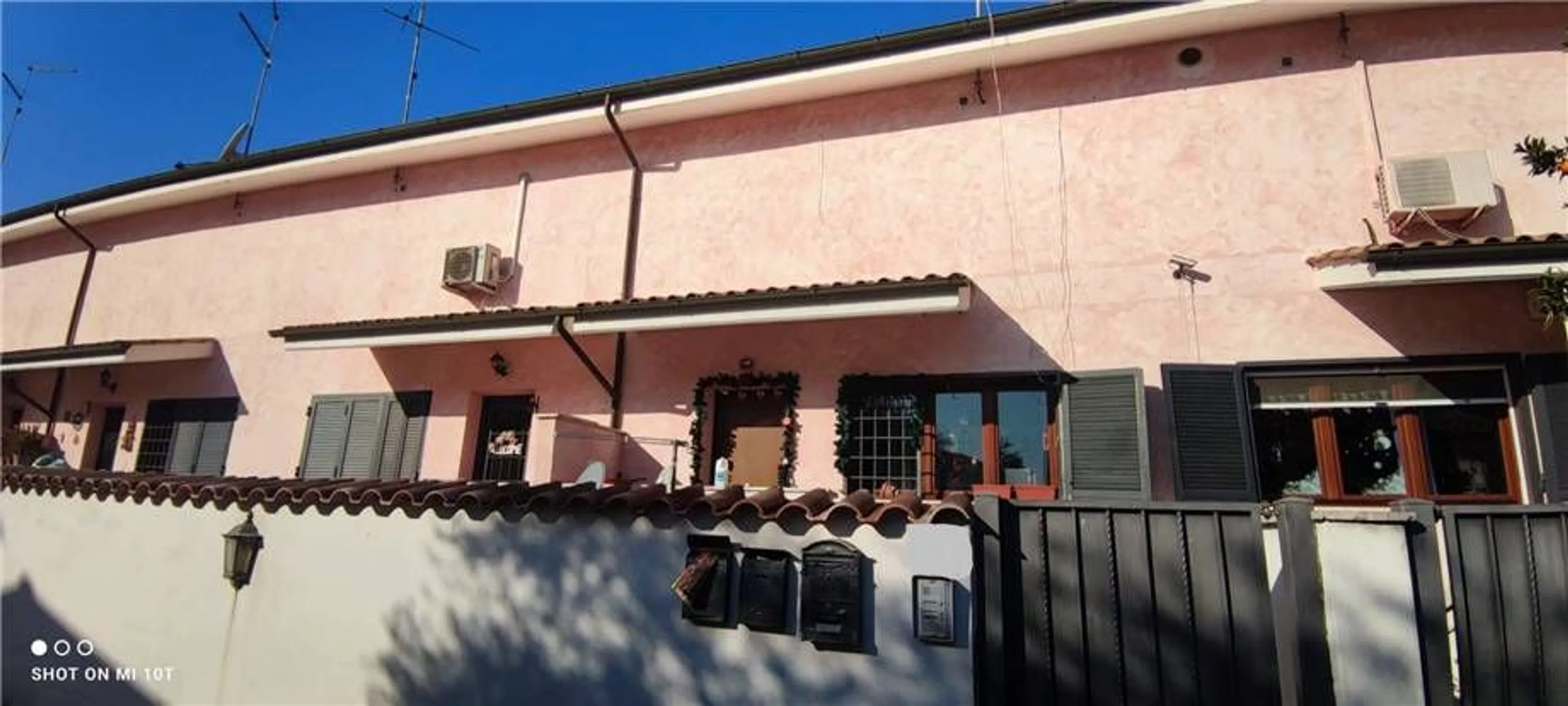 Villetta a schiera in via Luigi Pietrobono, 36 - Photo 3