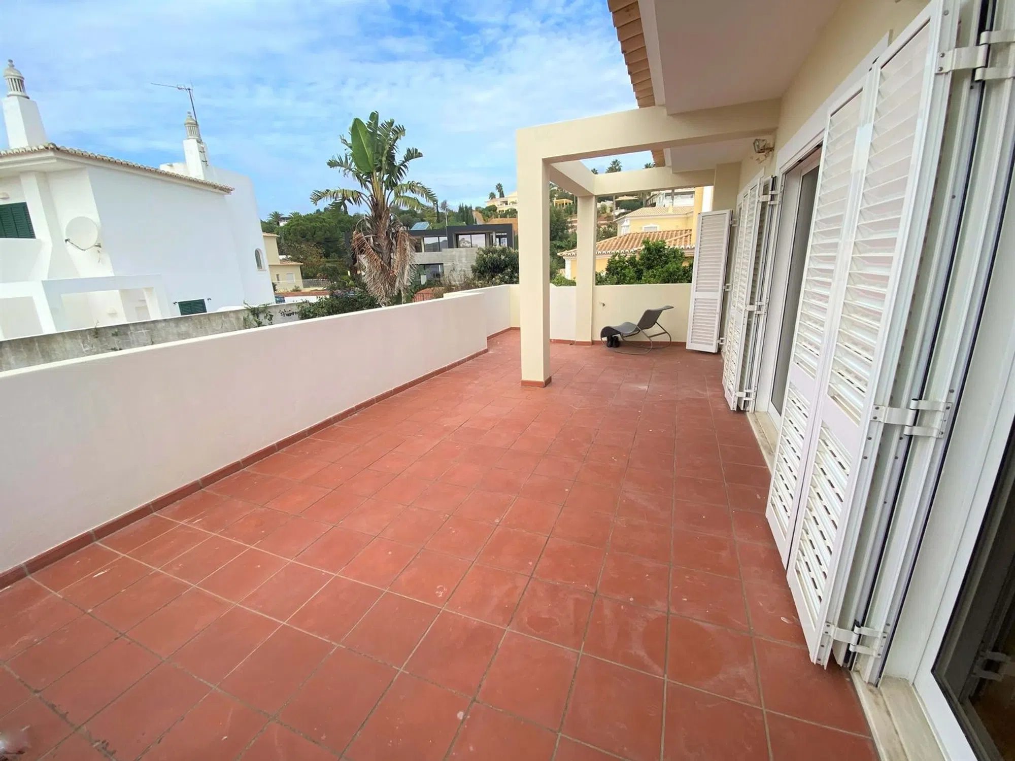 Moradia - Photo 16