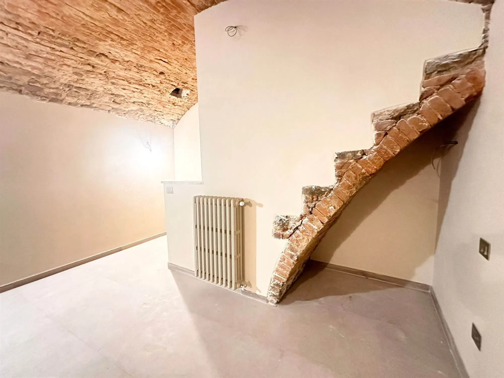 Trilocale in Quartiere Oltrarno - San Frediano - Santo Spirito - Photo 12