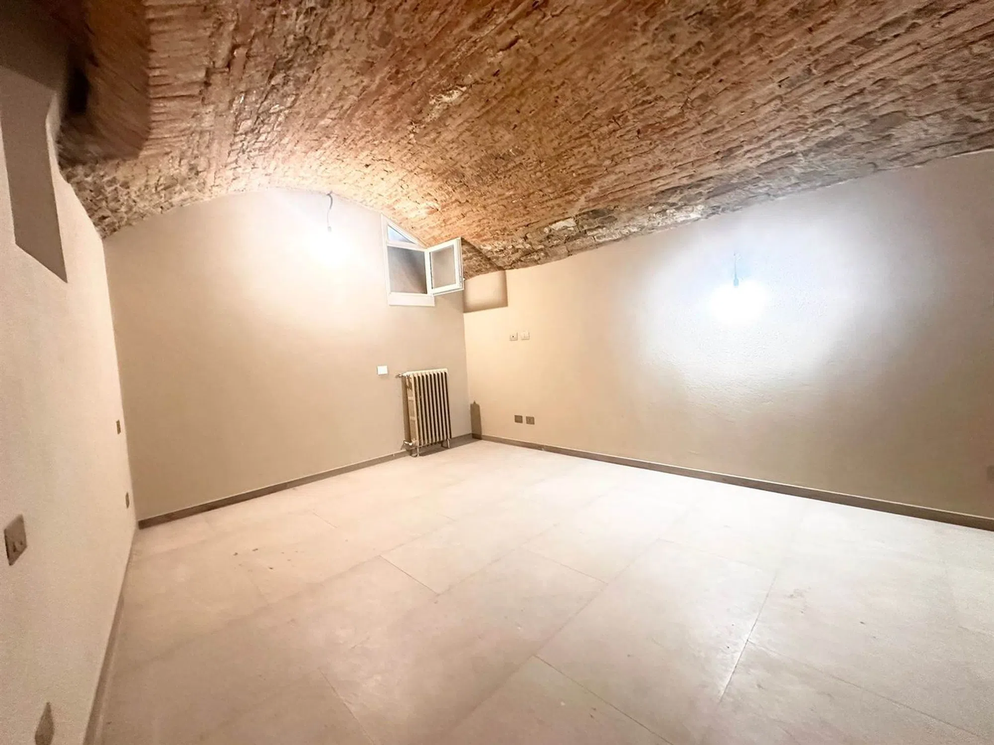 Trilocale in Quartiere Oltrarno - San Frediano - Santo Spirito - Photo 13