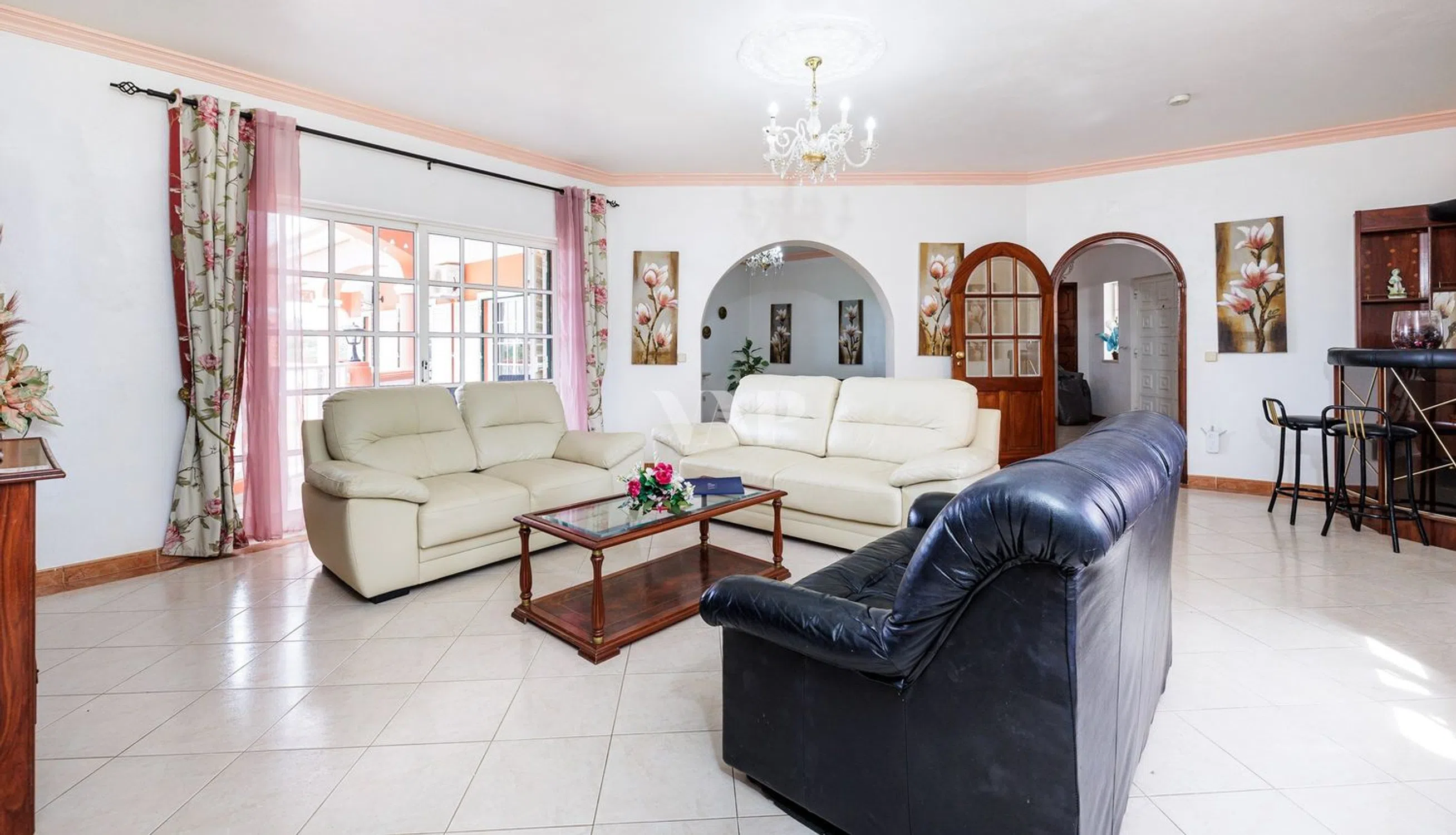 Moradia - Photo 2