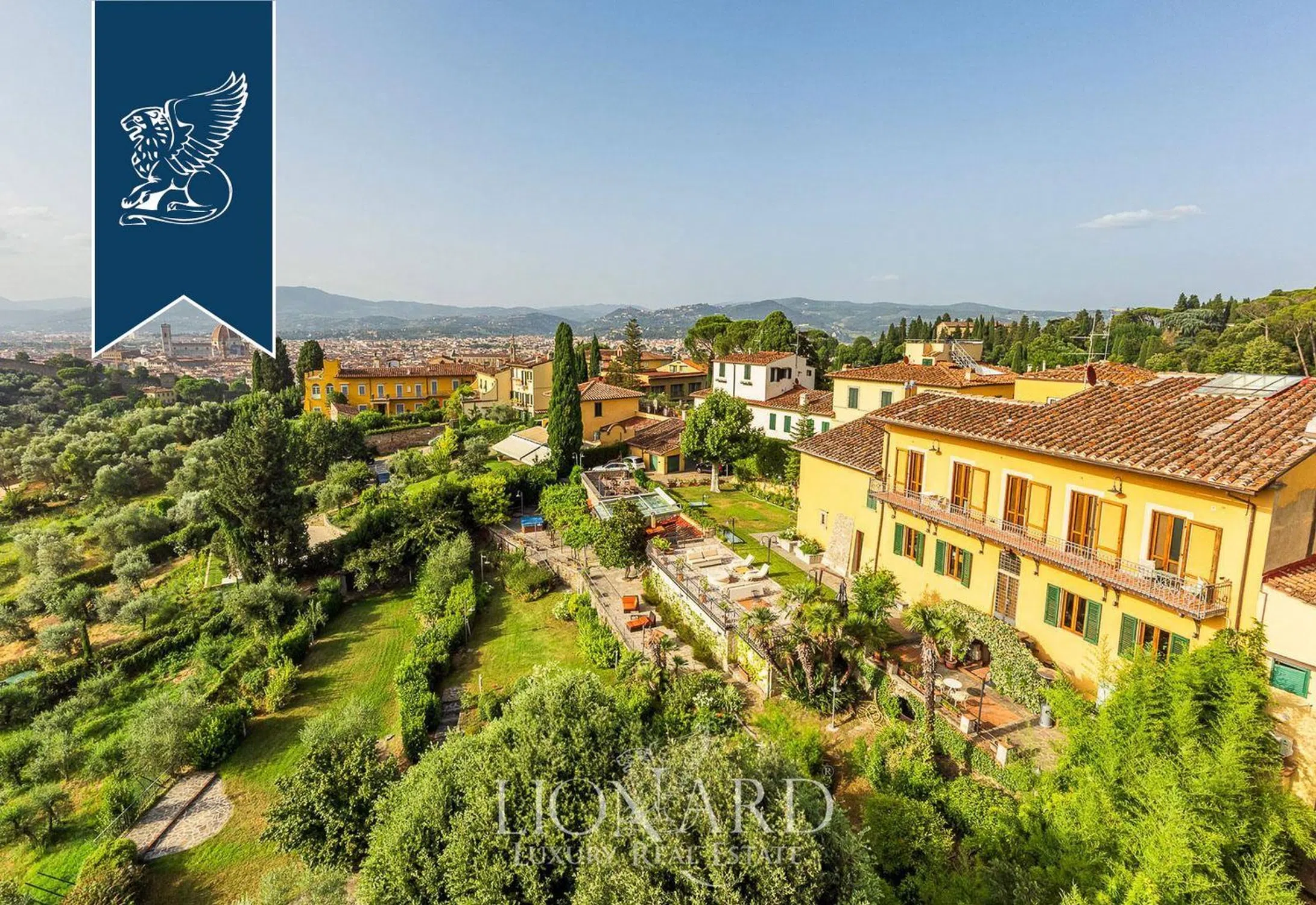 Villa - Photo 4