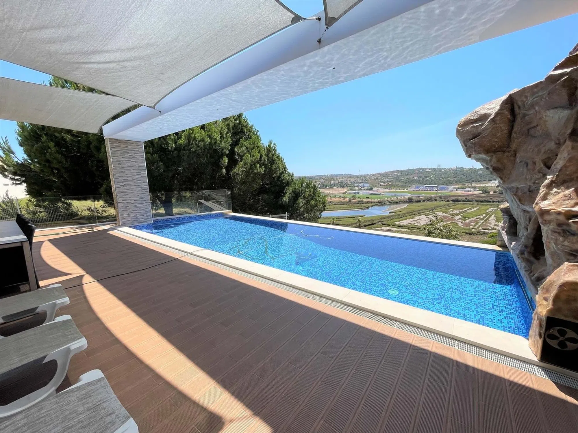 Moradia - Photo 9