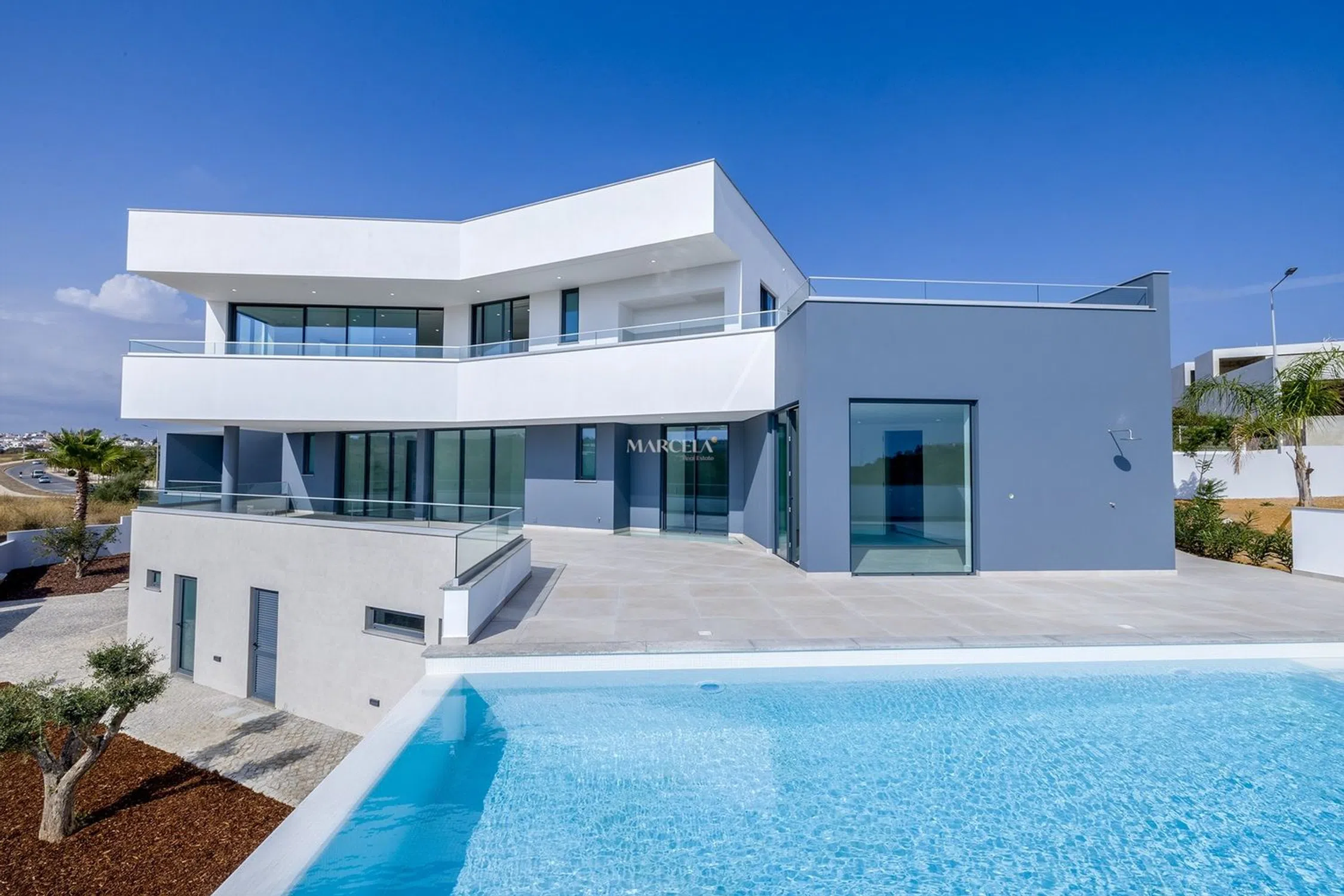 Moradia - Photo 18