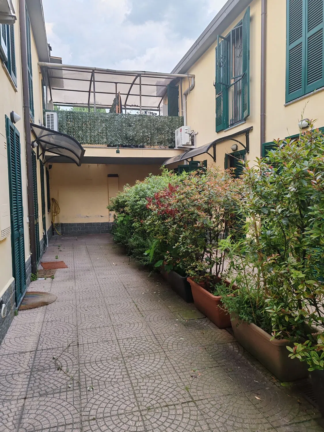 Appartamento su due piani in via Varesina - Photo 3