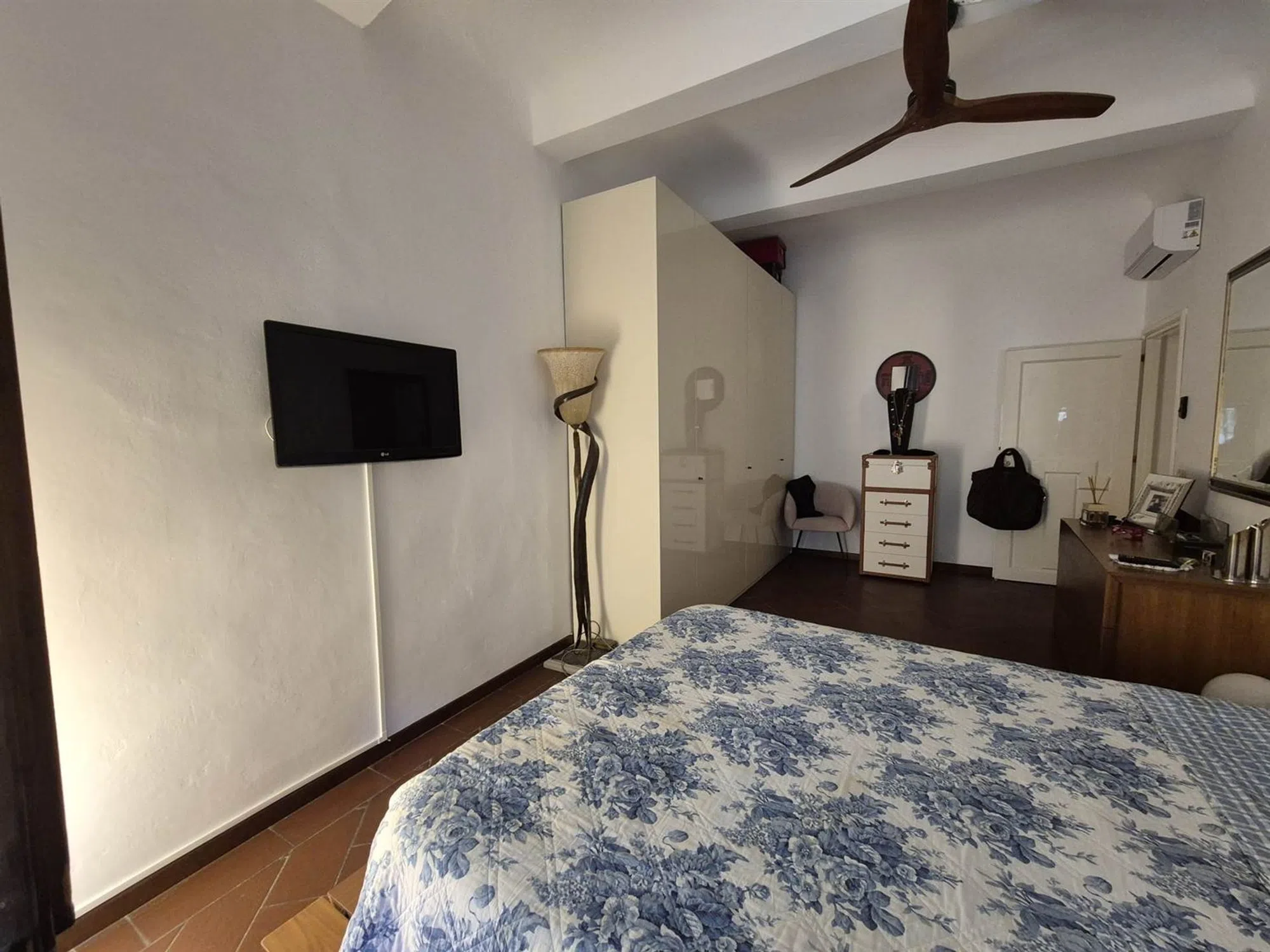 Appartamento in via della Scala s.n.c. - Photo 18