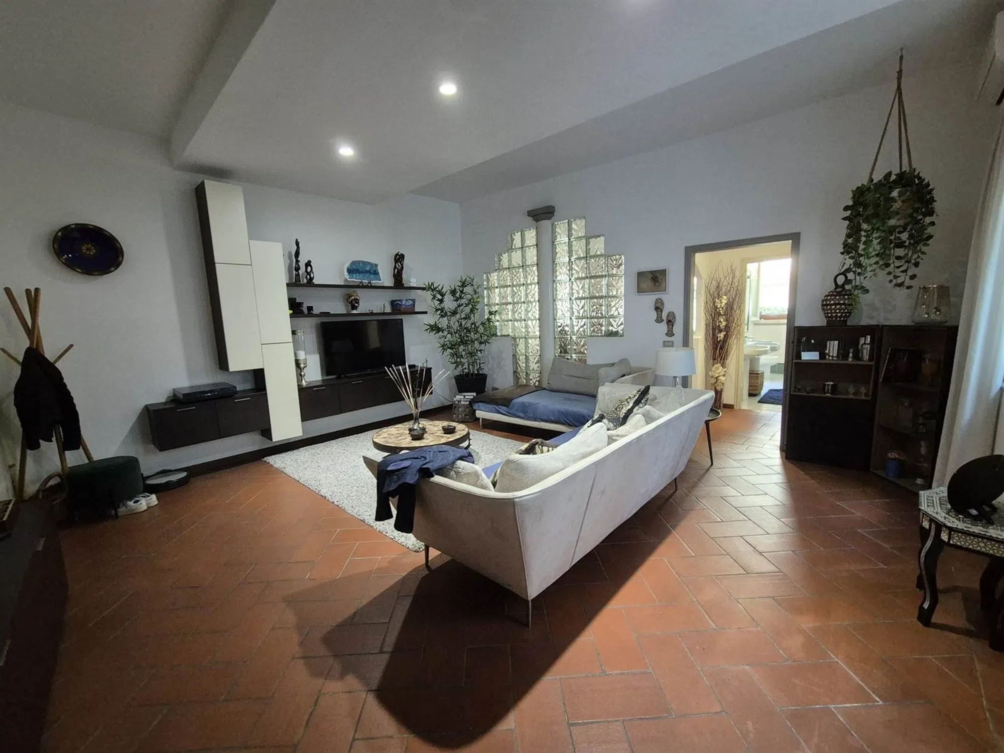 Appartamento in via della Scala s.n.c. - Photo 3