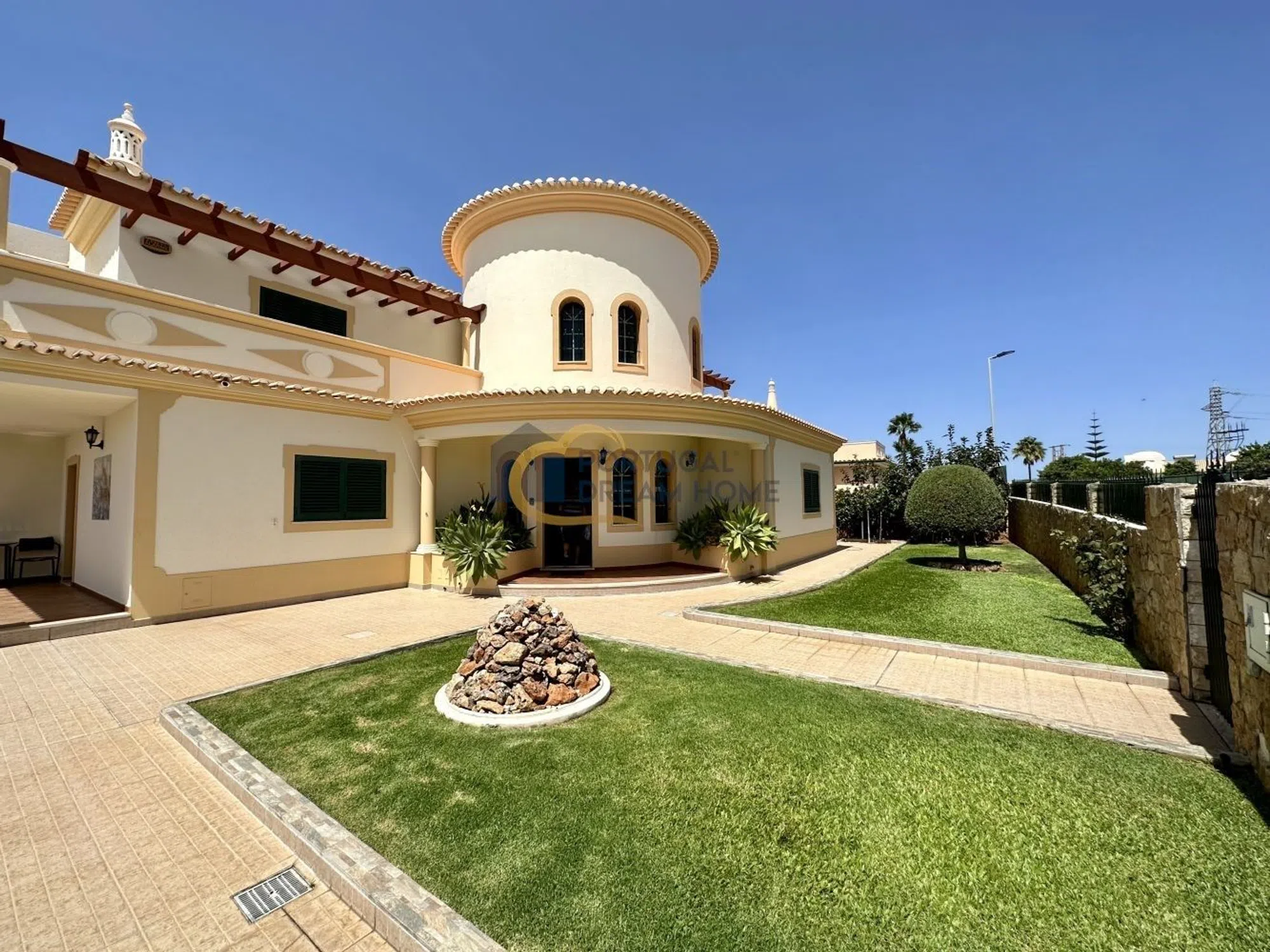 Moradia - Photo 3