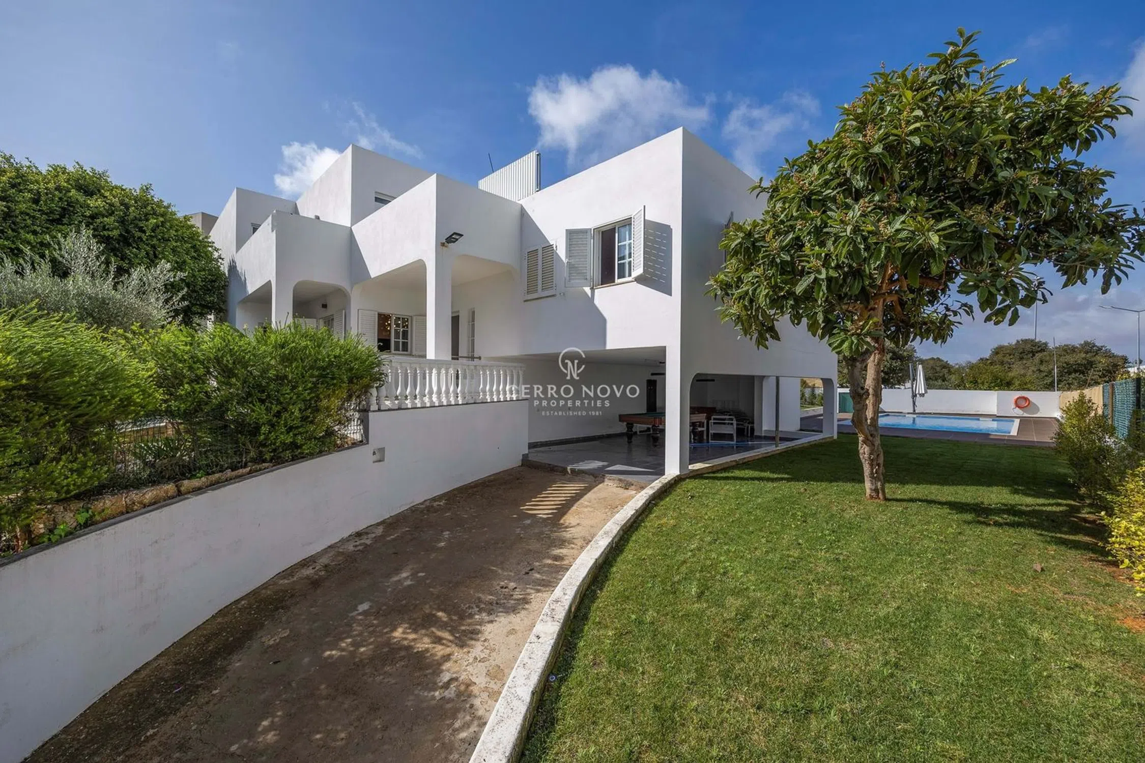 Moradia - Photo 1