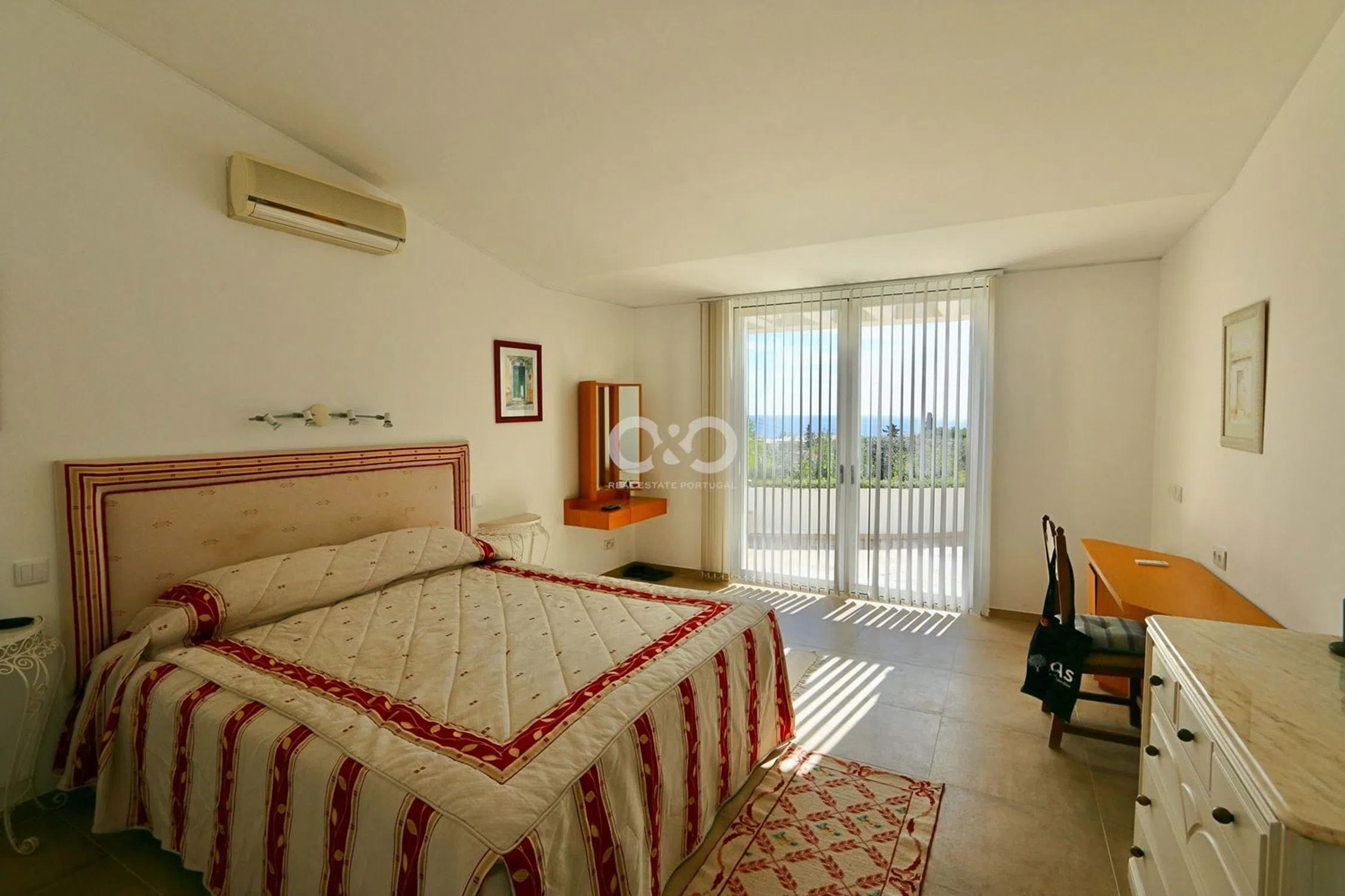 Moradia - Photo 2