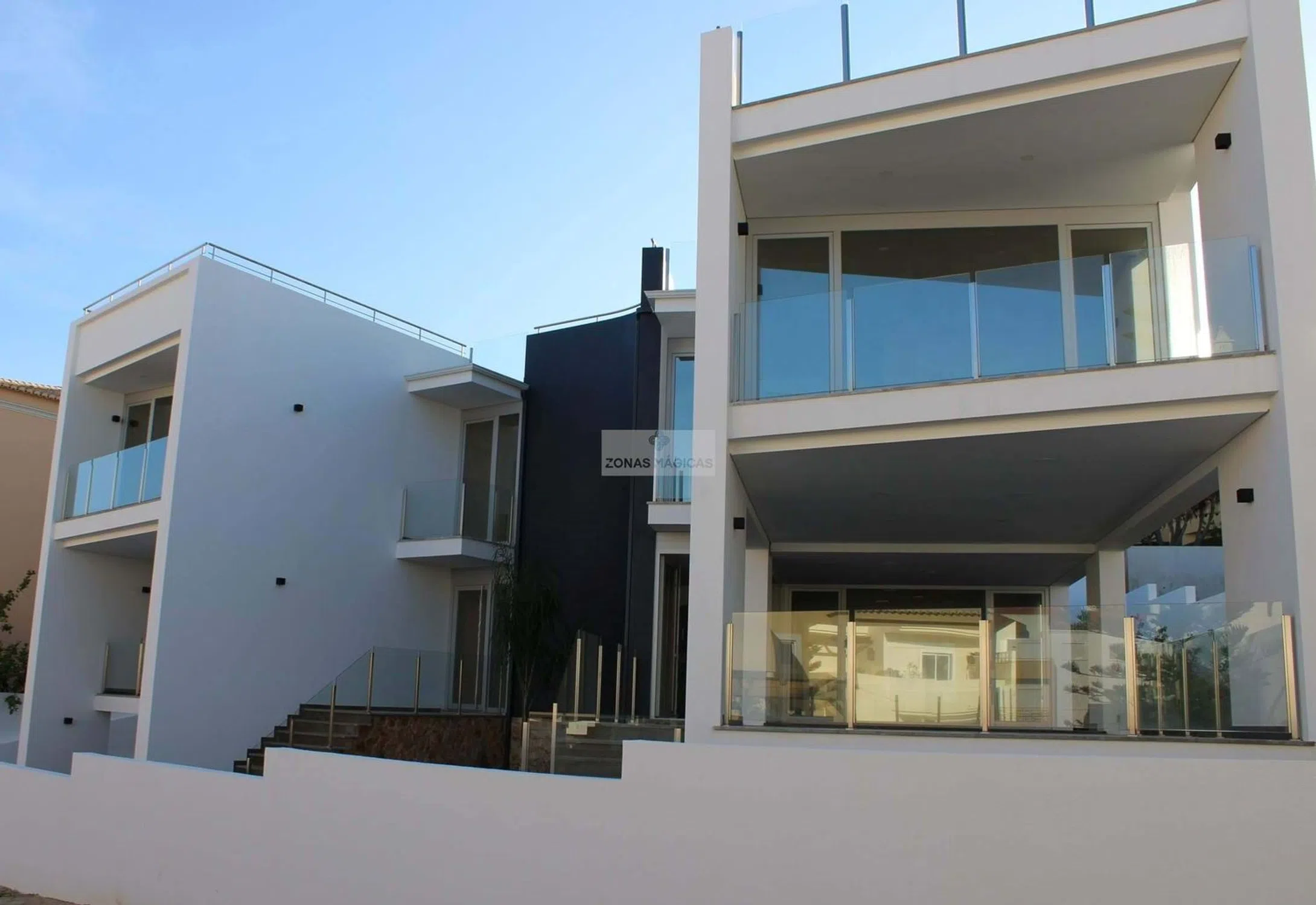 Moradia - Photo 2