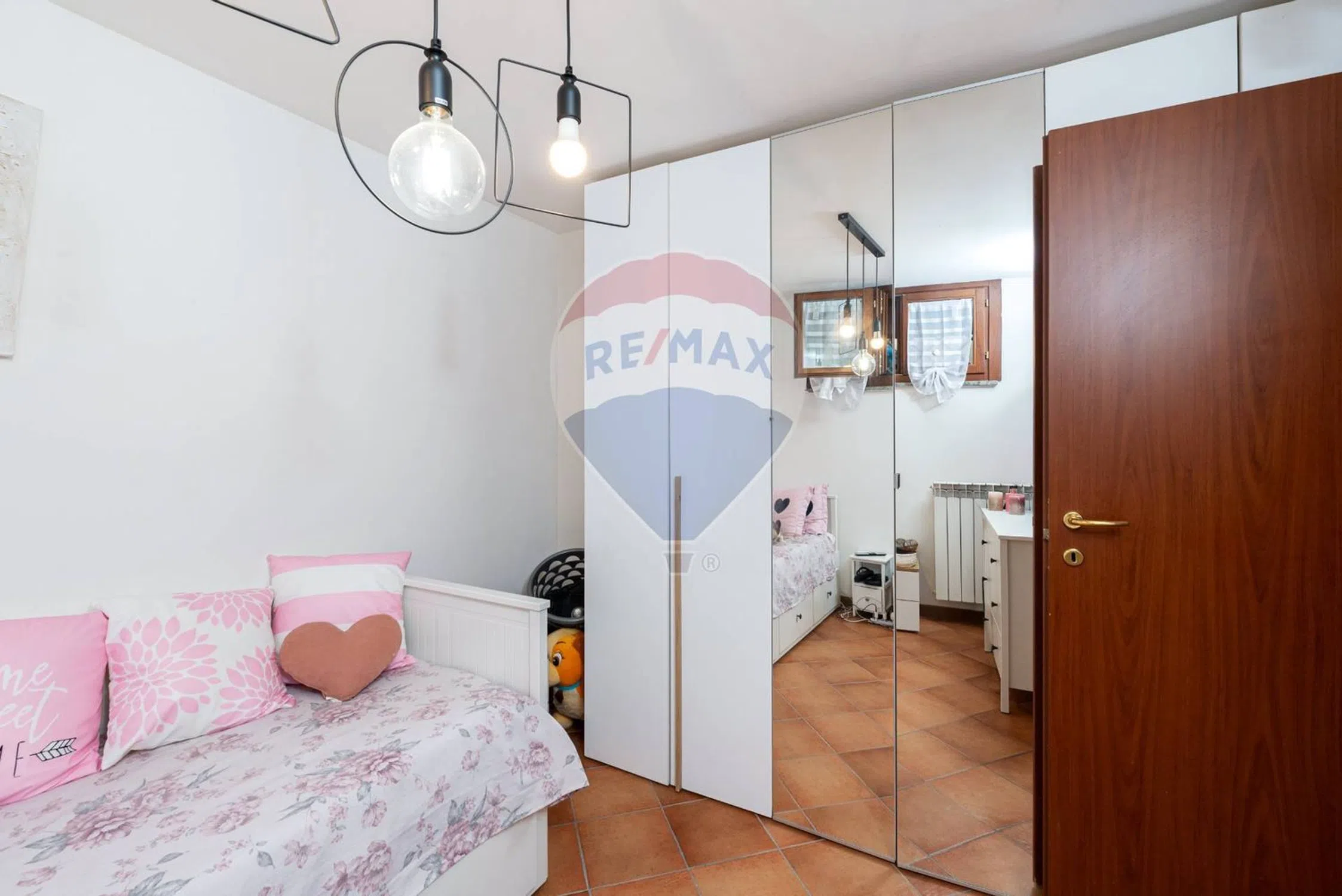 Appartamento su due piani in via Giuseppe Todeschini - Photo 12