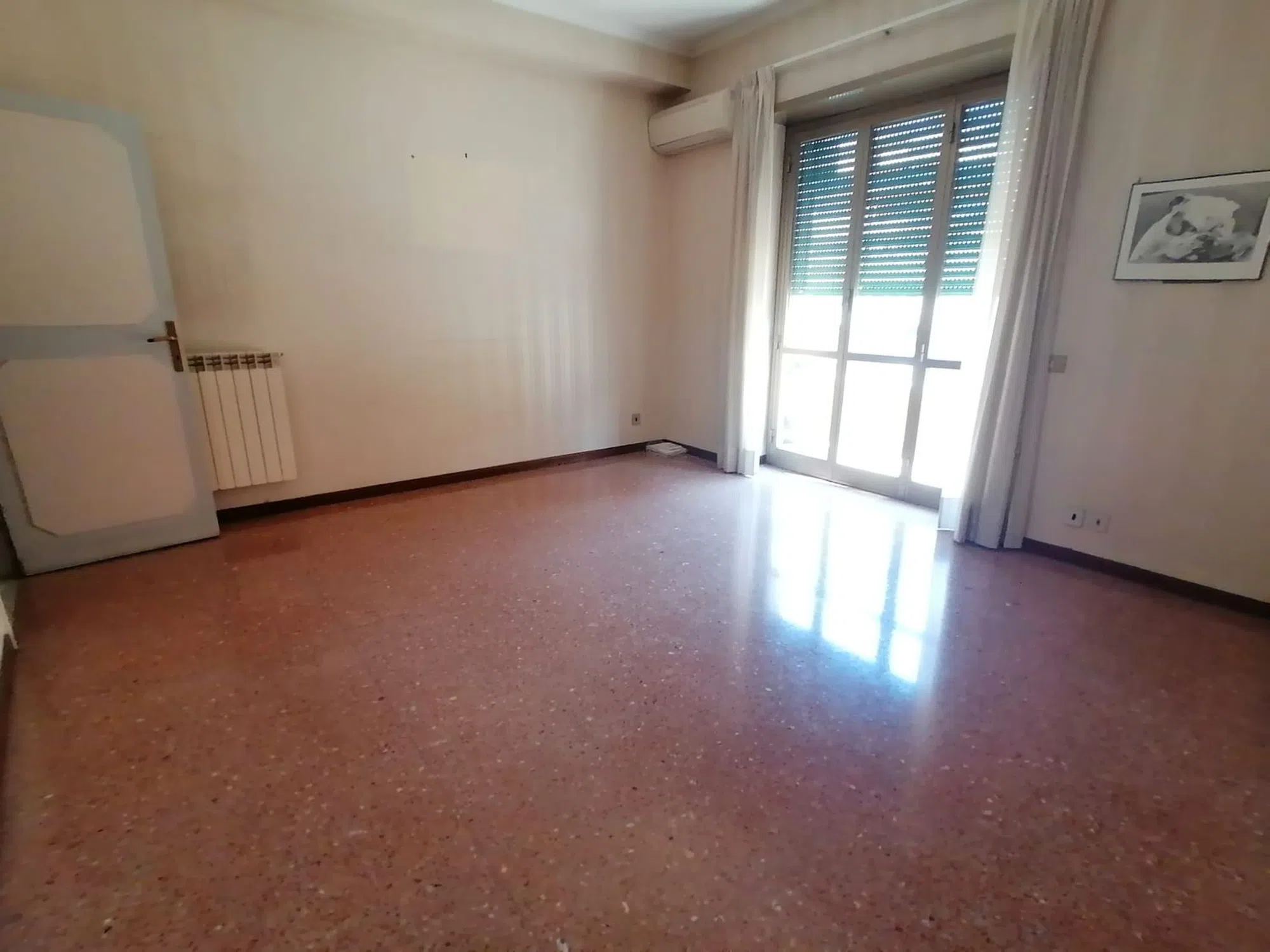 Trilocale in piazza Irnerio s.n.c. - Photo 12