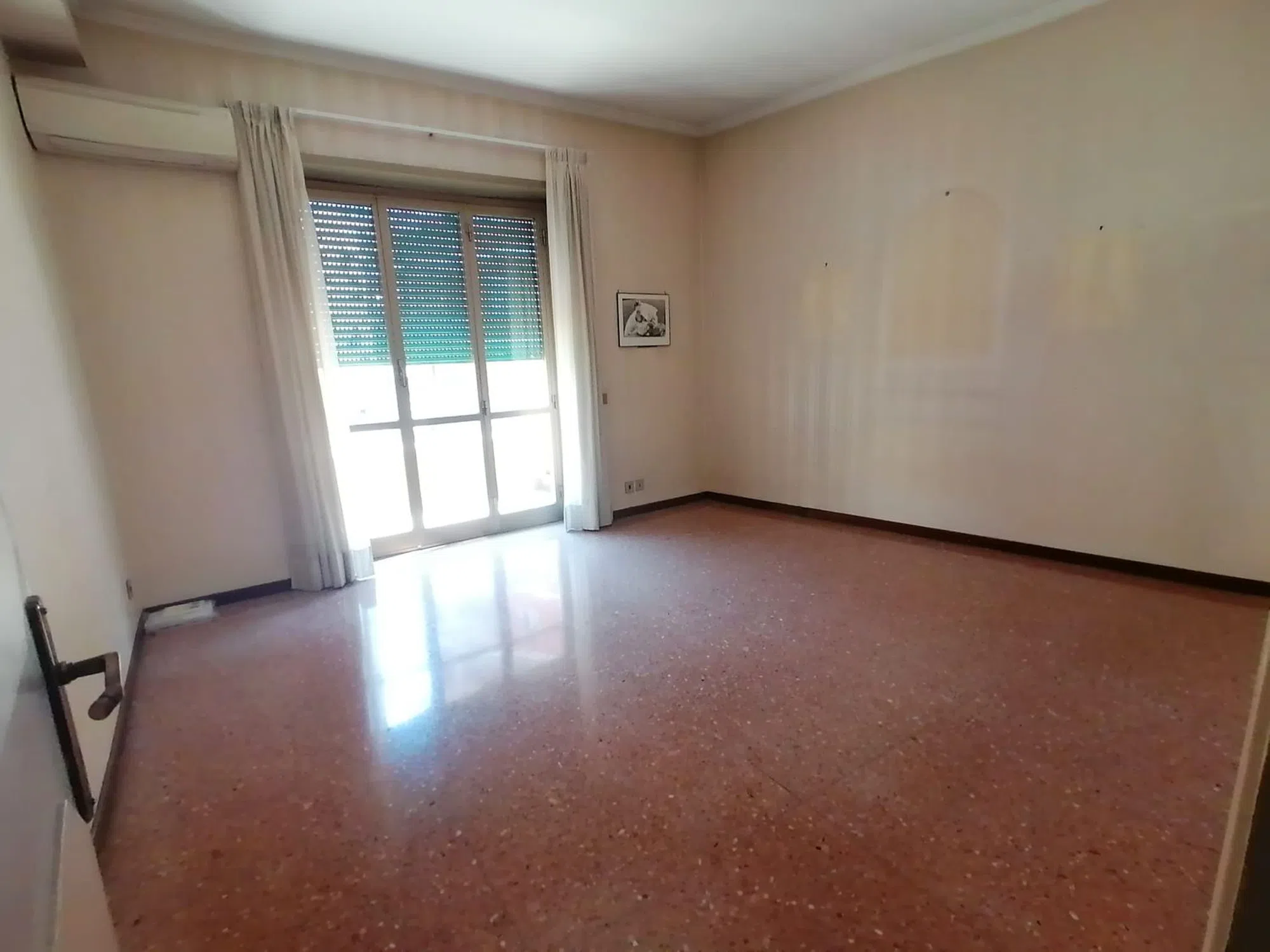 Trilocale in piazza Irnerio s.n.c. - Photo 15