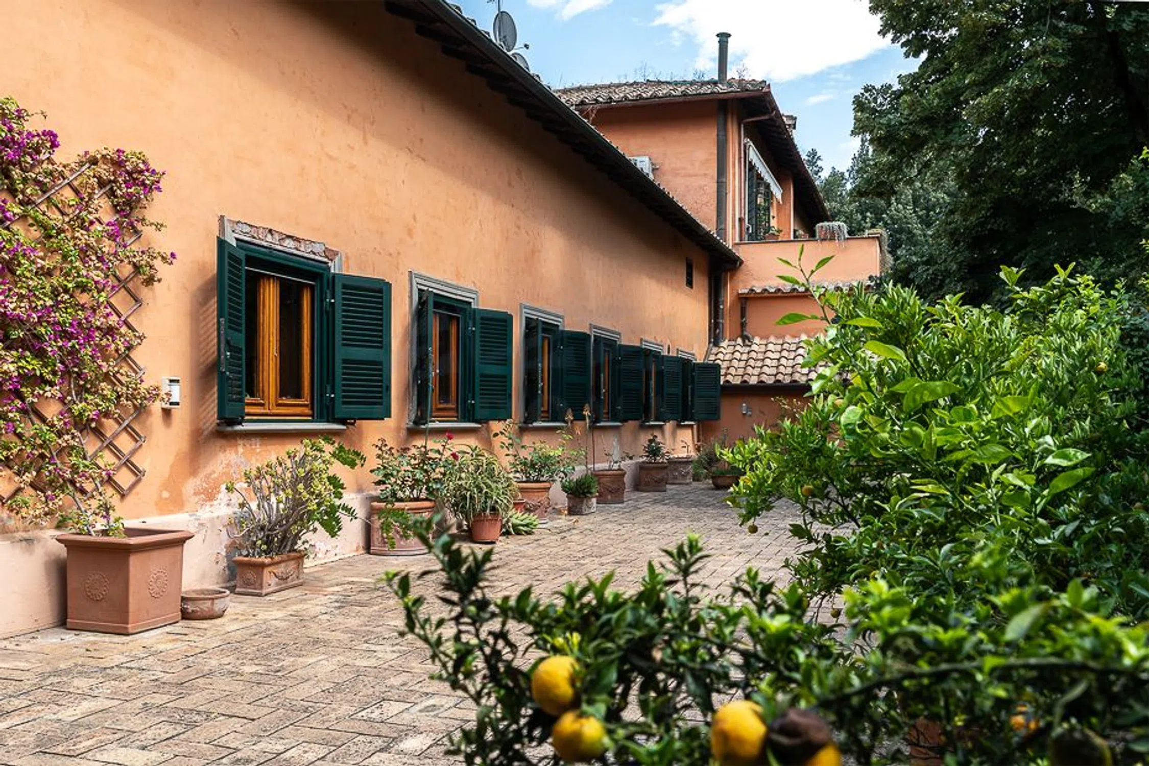 Villa in via Appia Antica, 219 - Photo 2
