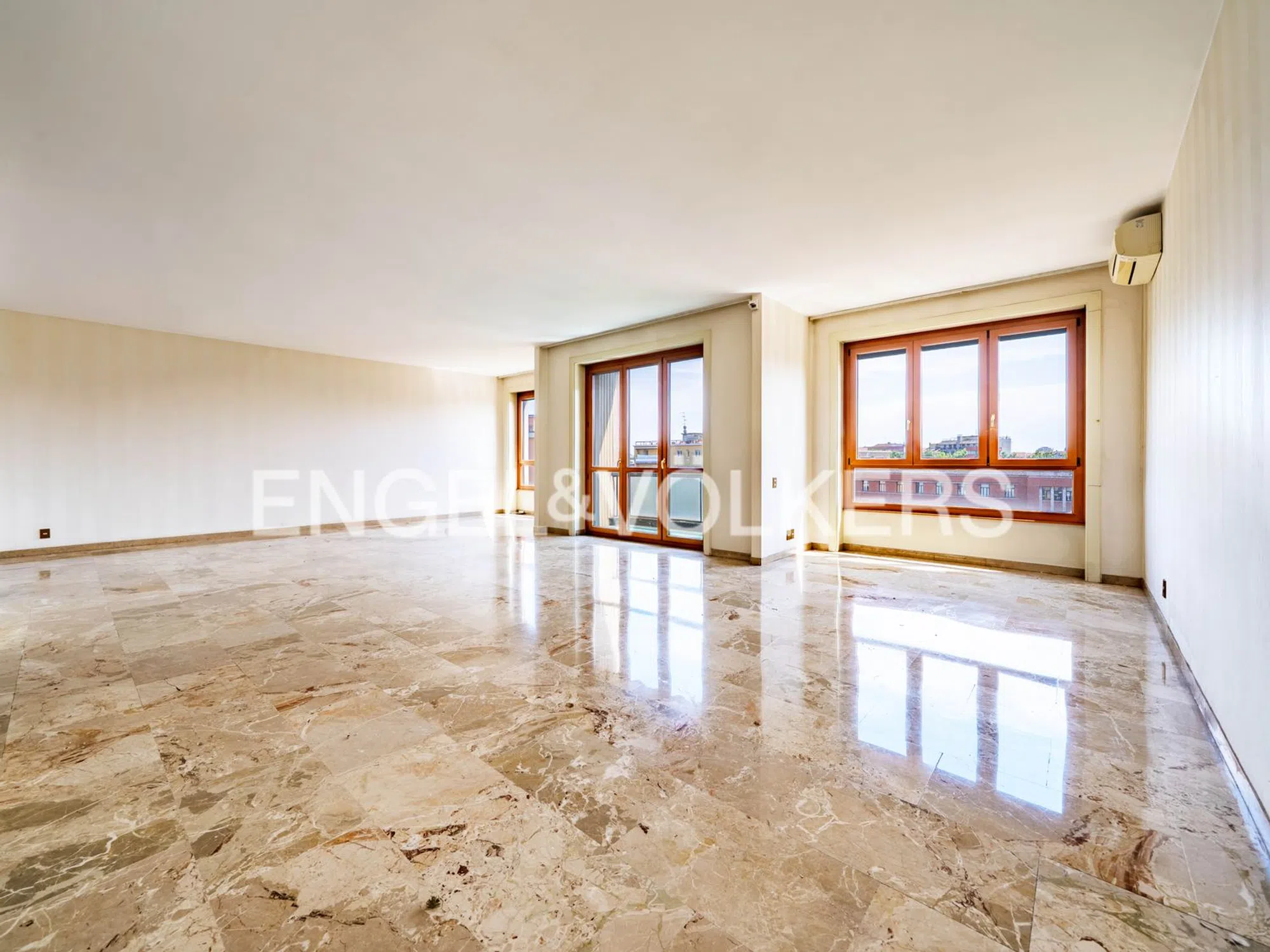 Appartamento in viale Abruzzi, 4 - Photo 2