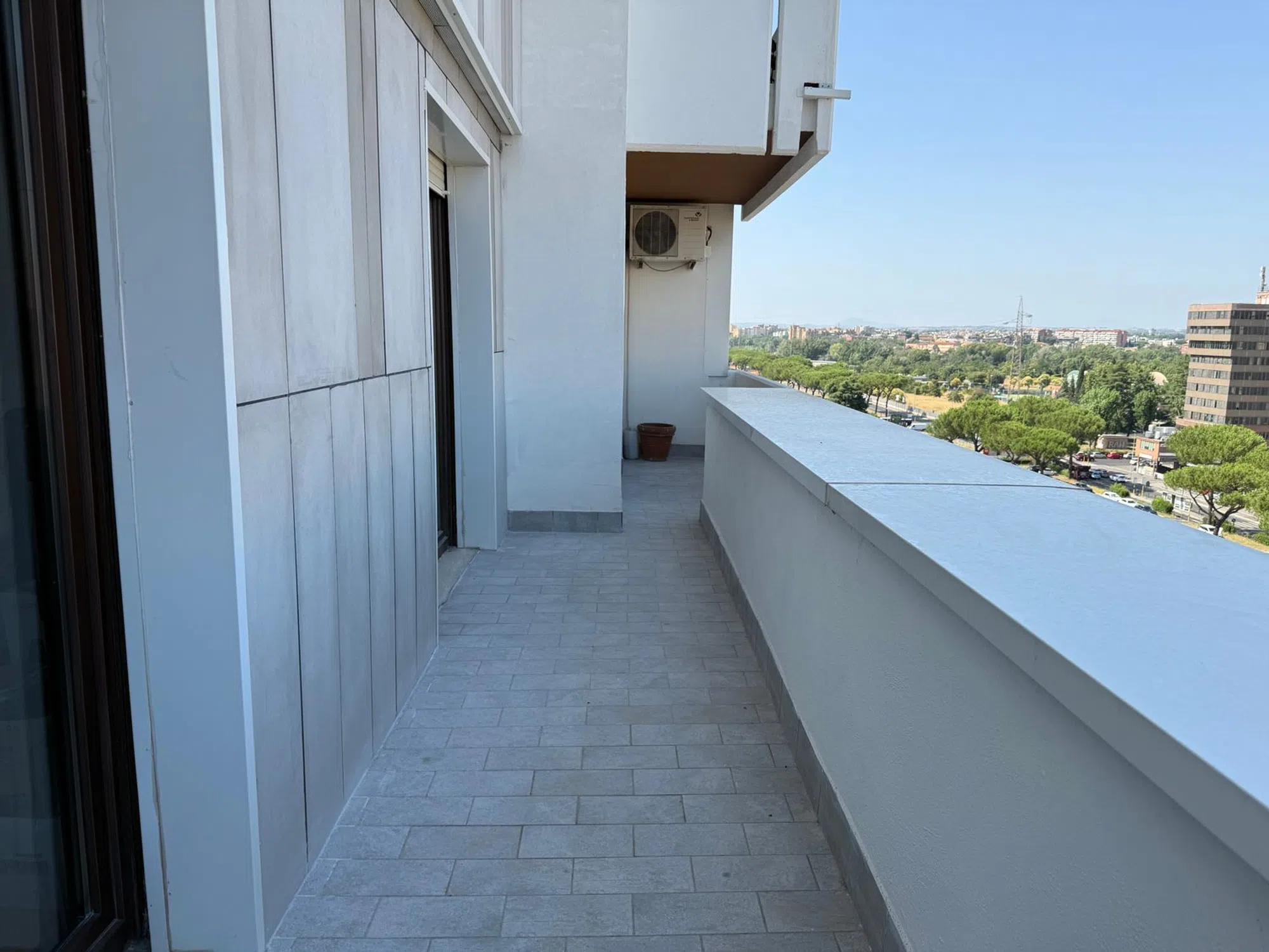 Quadrilocale in via Vito Giuseppe Galati s.n.c. - Photo 19