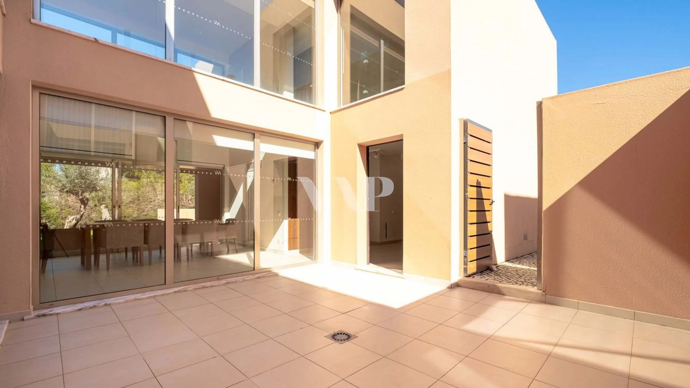 Moradia - Photo 11