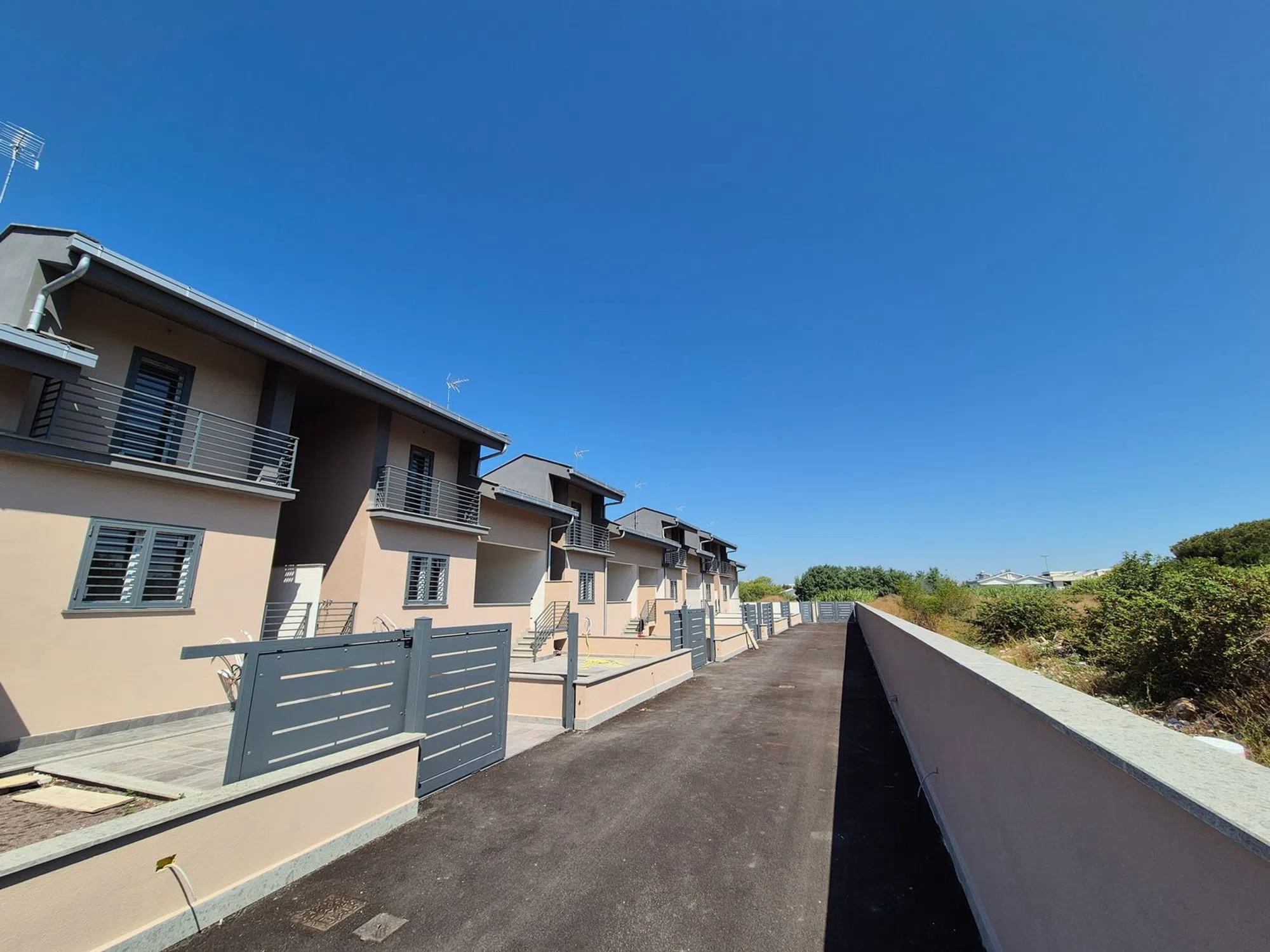 Villetta a schiera in via Giuseppe Molteni s.n.c. - Photo 2
