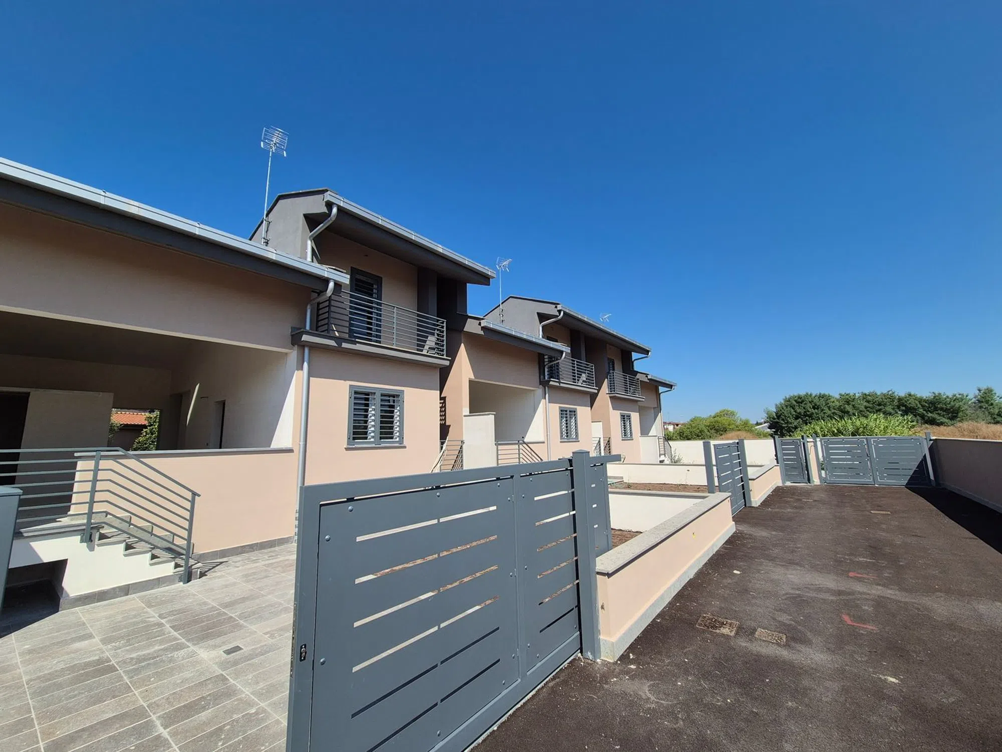 Villetta a schiera in via Giuseppe Molteni s.n.c. - Photo 2