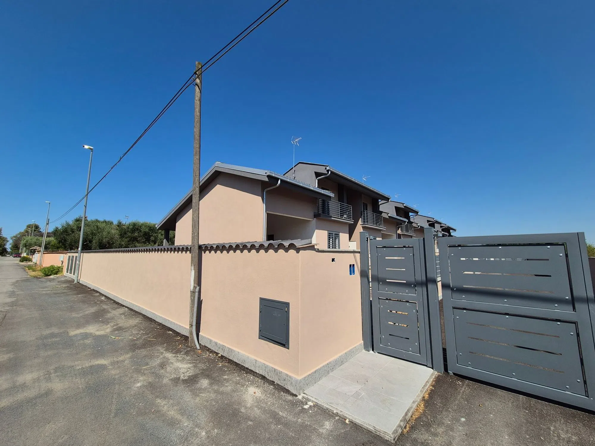 Villetta a schiera in via Giuseppe Molteni s.n.c. - Photo 2