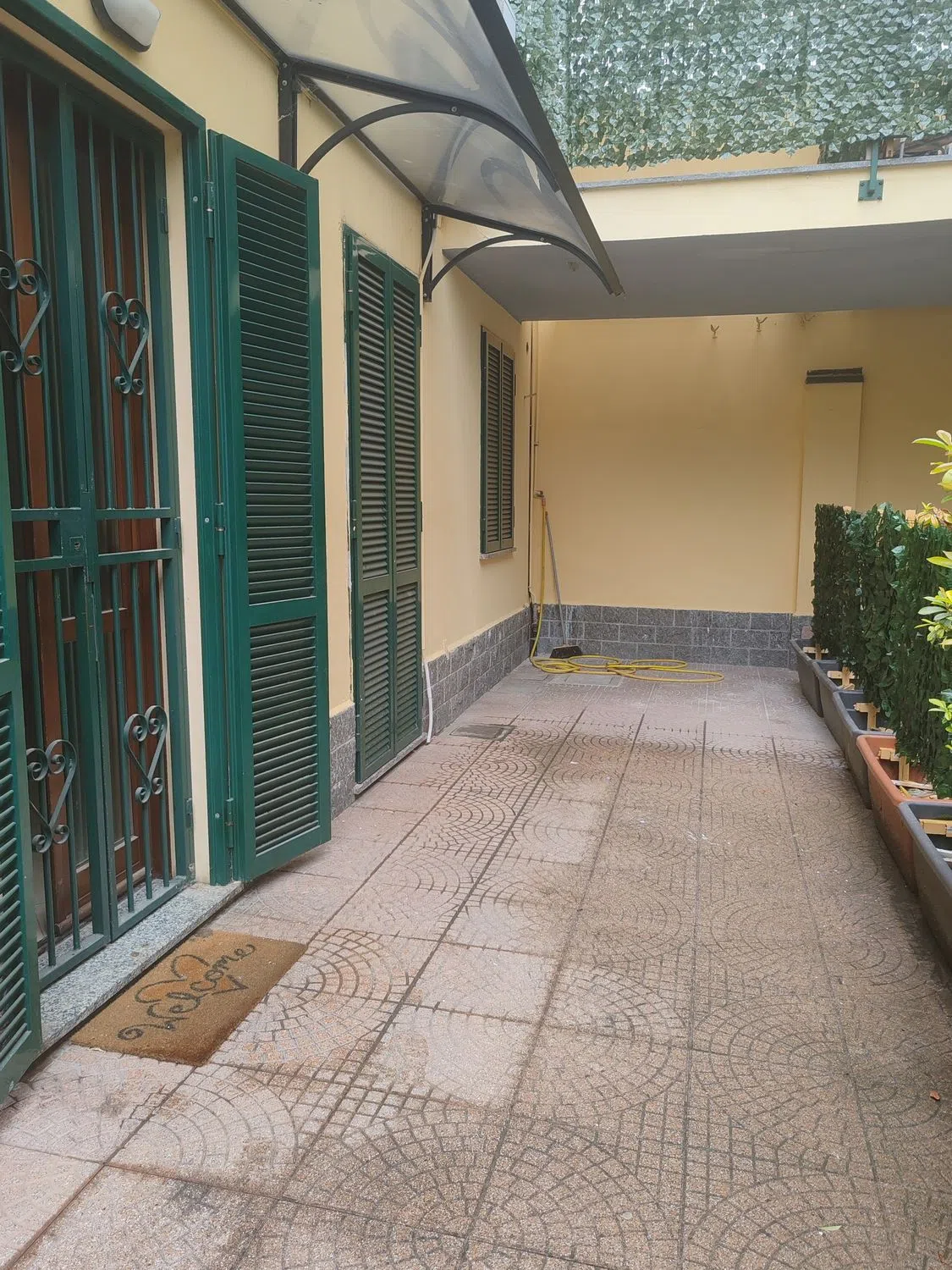 Appartamento su due piani in via Varesina - Photo 2