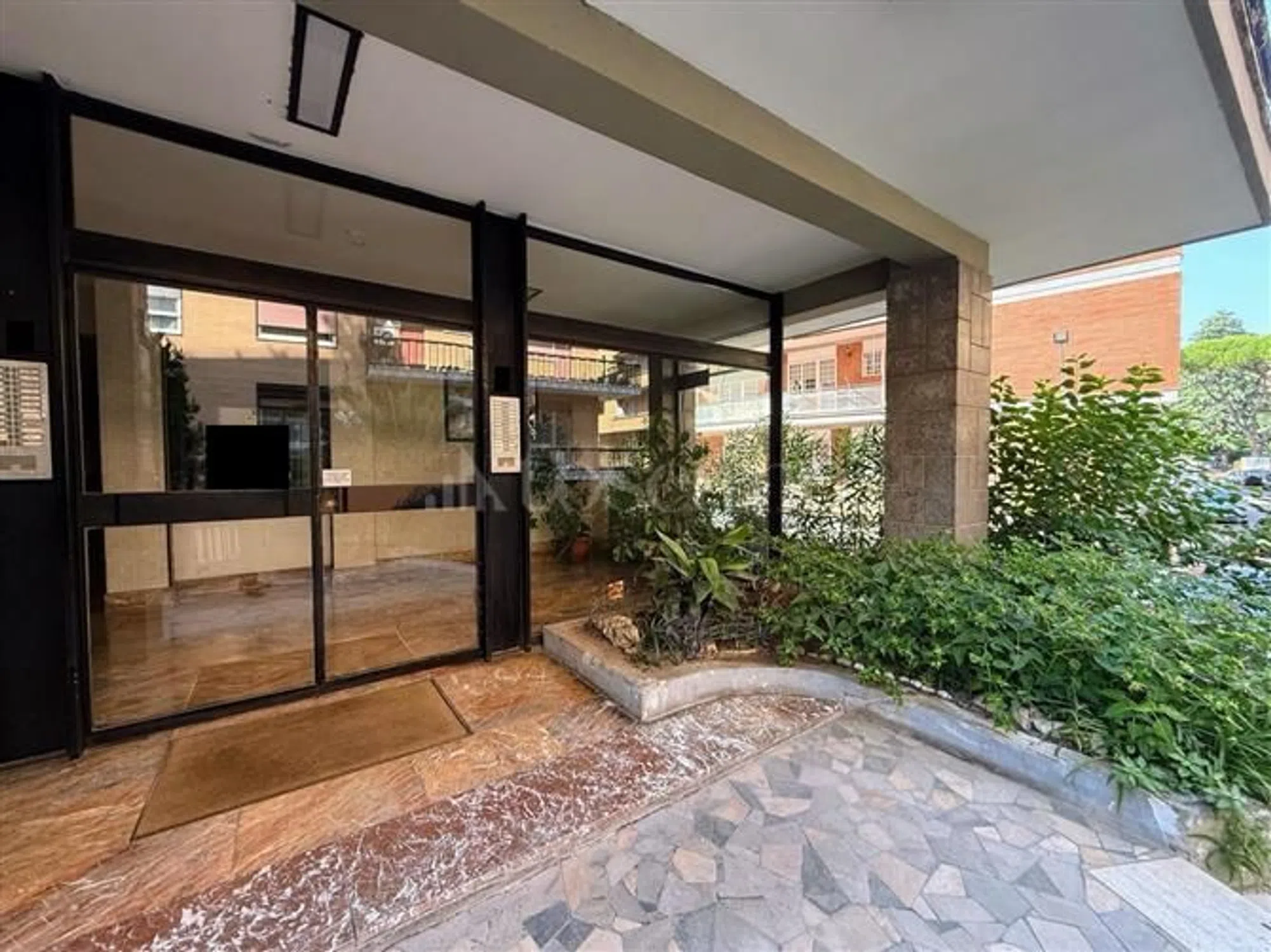 Trilocale in via Giuseppe Canepa - Photo 2